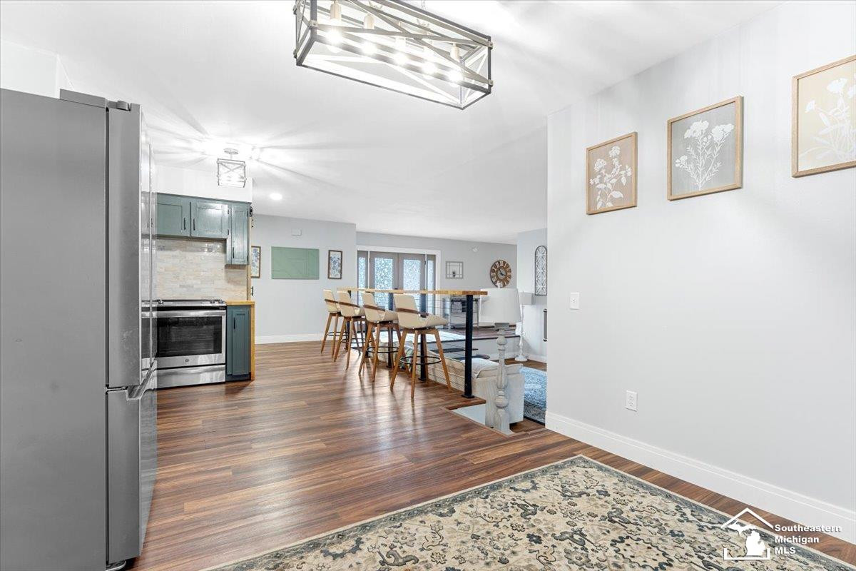 8118 Rene Drive, White Lake, MI — Photo 17