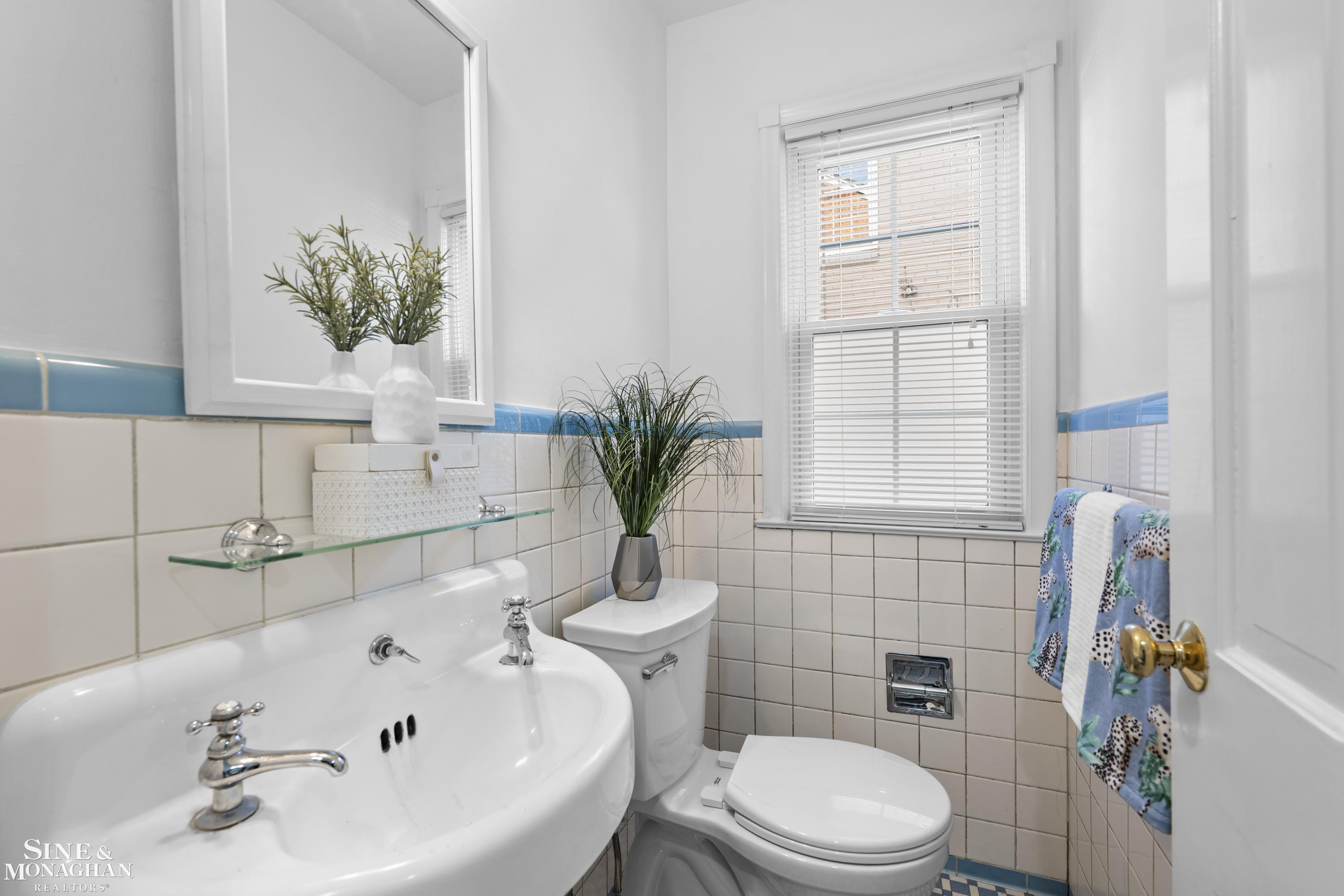 419 Maison Road, Grosse Pointe Farms, MI 48236 — Photo 17