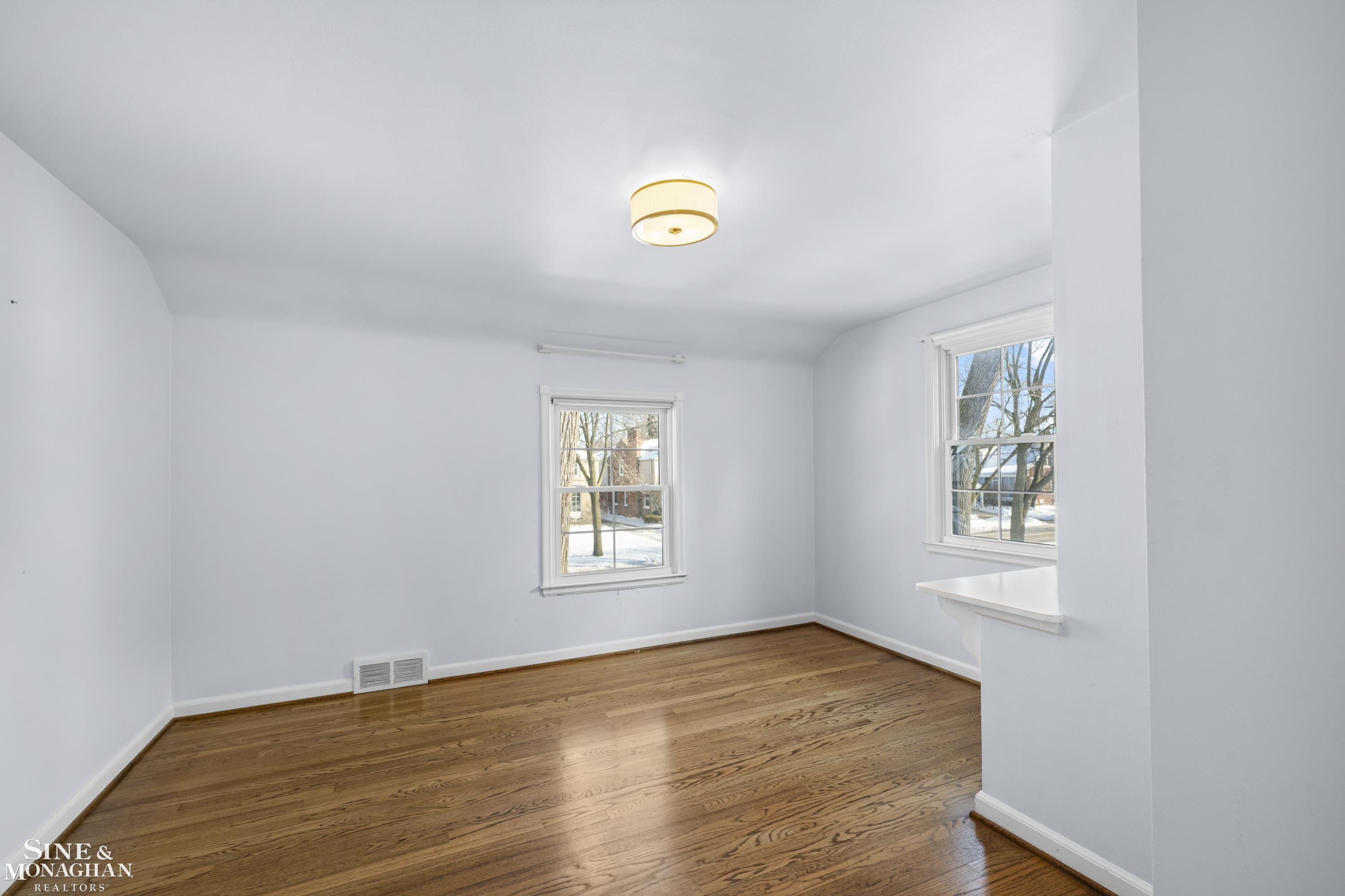 419 Maison Road, Grosse Pointe Farms, MI 48236 — Photo 19