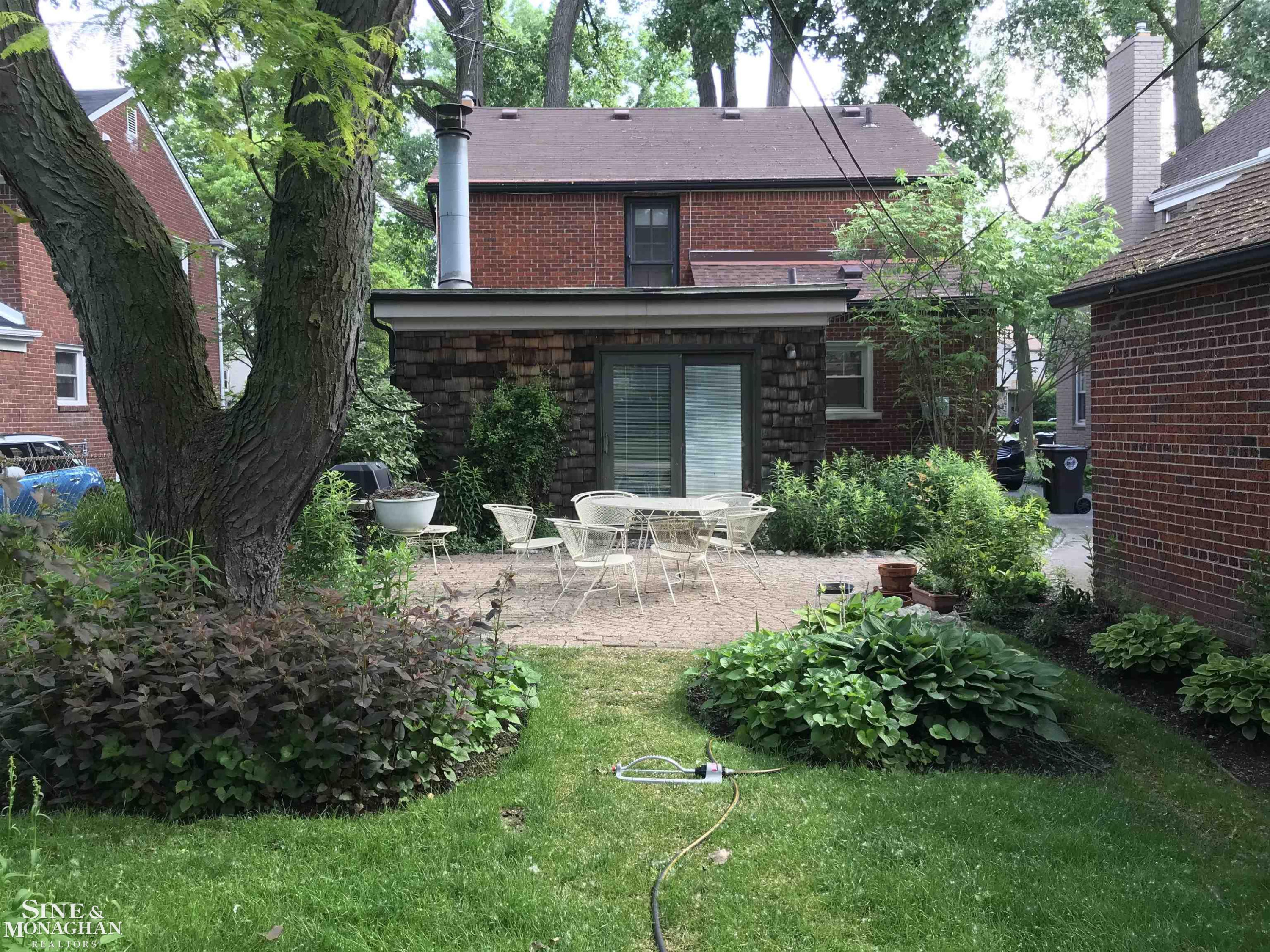 419 Maison Road, Grosse Pointe Farms, MI 48236 — Photo 37