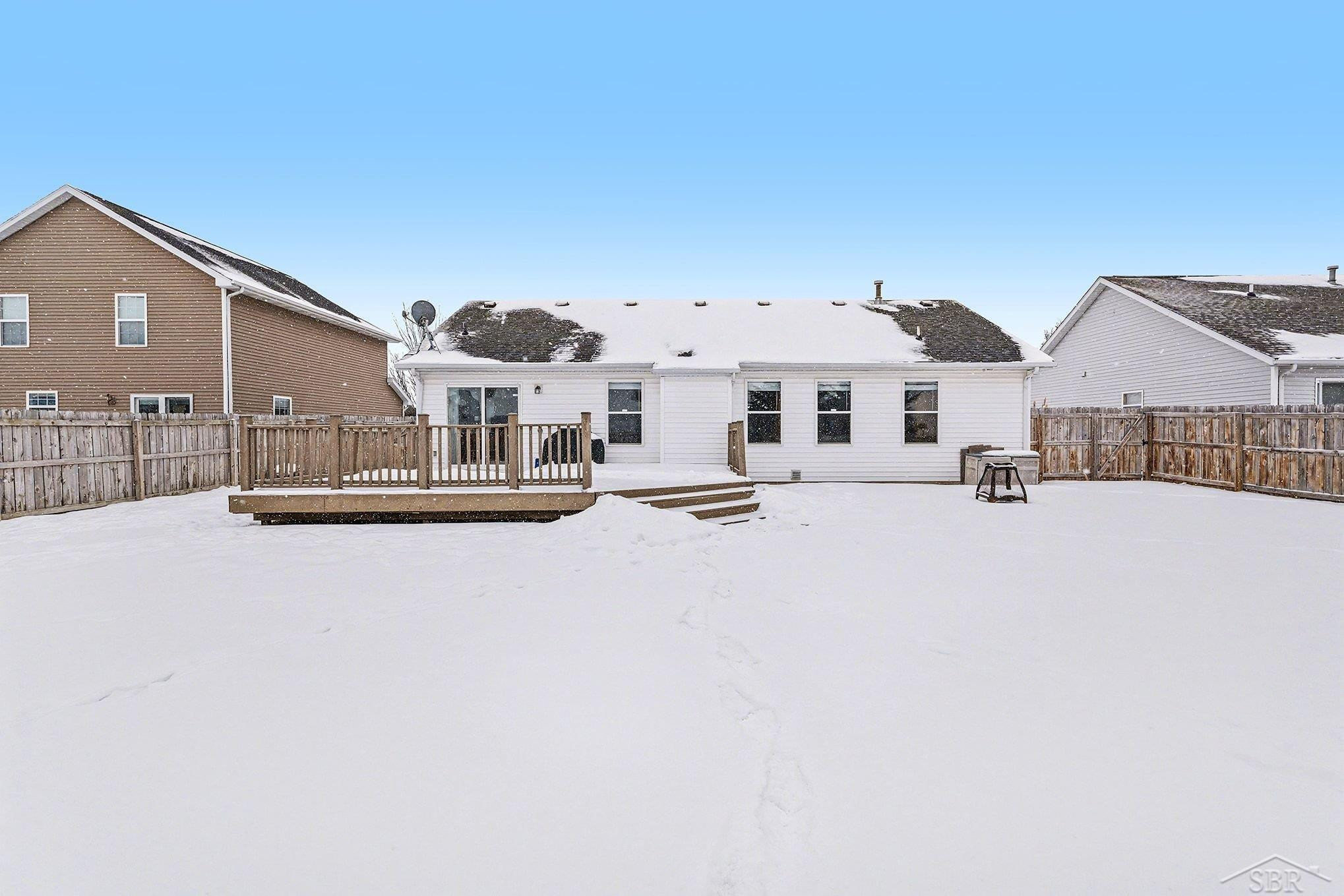8426 Waxwing Drive, Freeland, MI 48623 — Photo 20