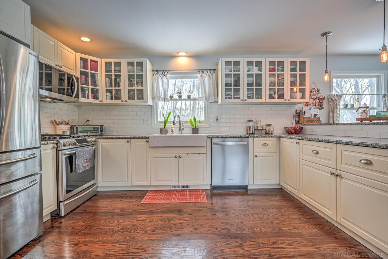 65 Woodside Lane, MI — Photo 13