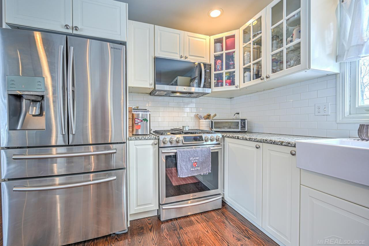 65 Woodside Lane, MI — Photo 16