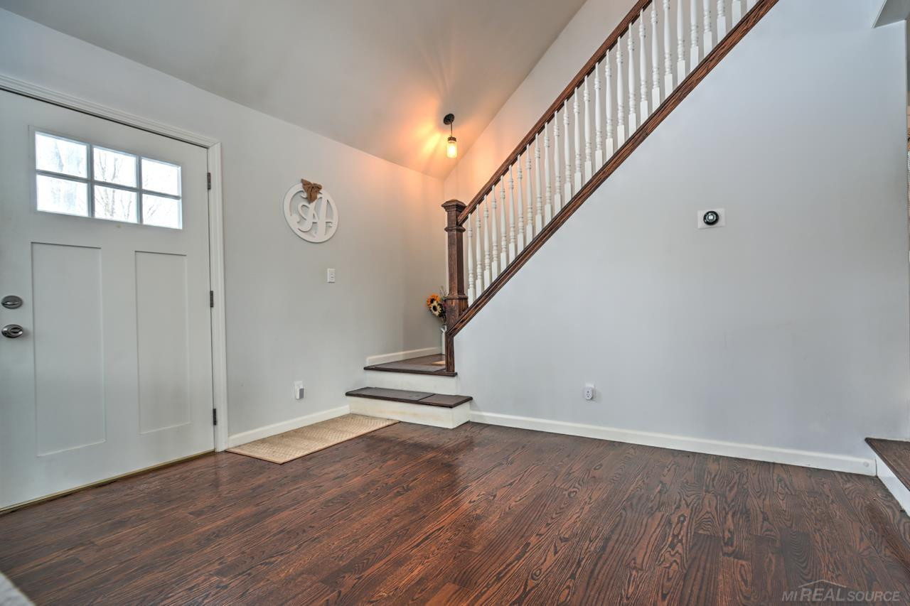 65 Woodside Lane, MI — Photo 24