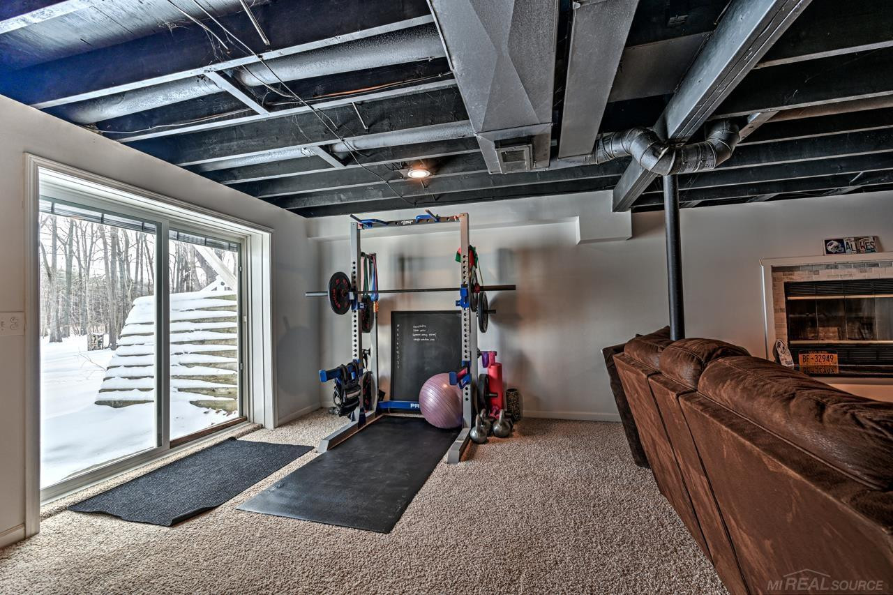 65 Woodside Lane, MI — Photo 43