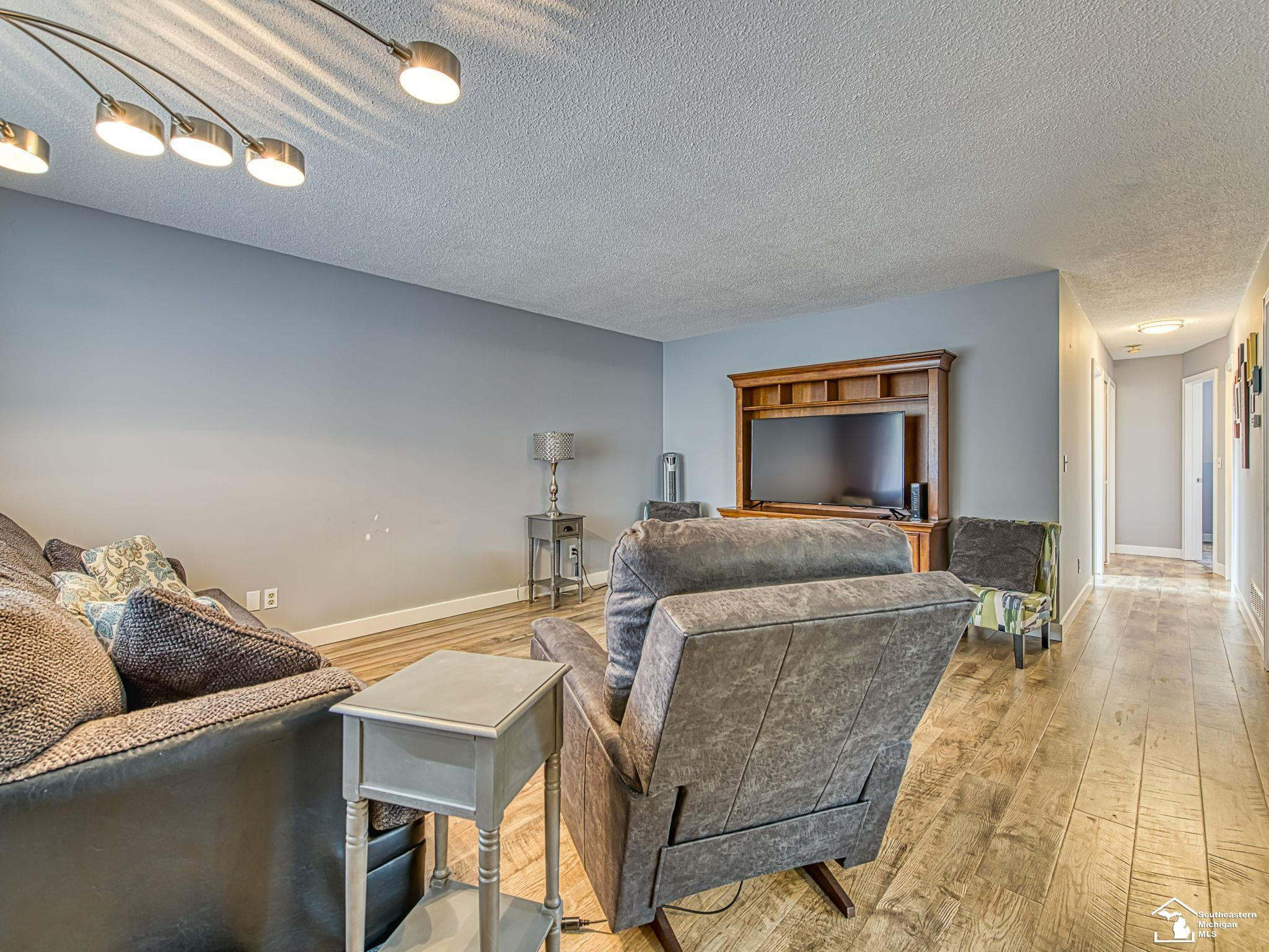 251 Midway Street, Dundee, MI 48131 — Photo 3