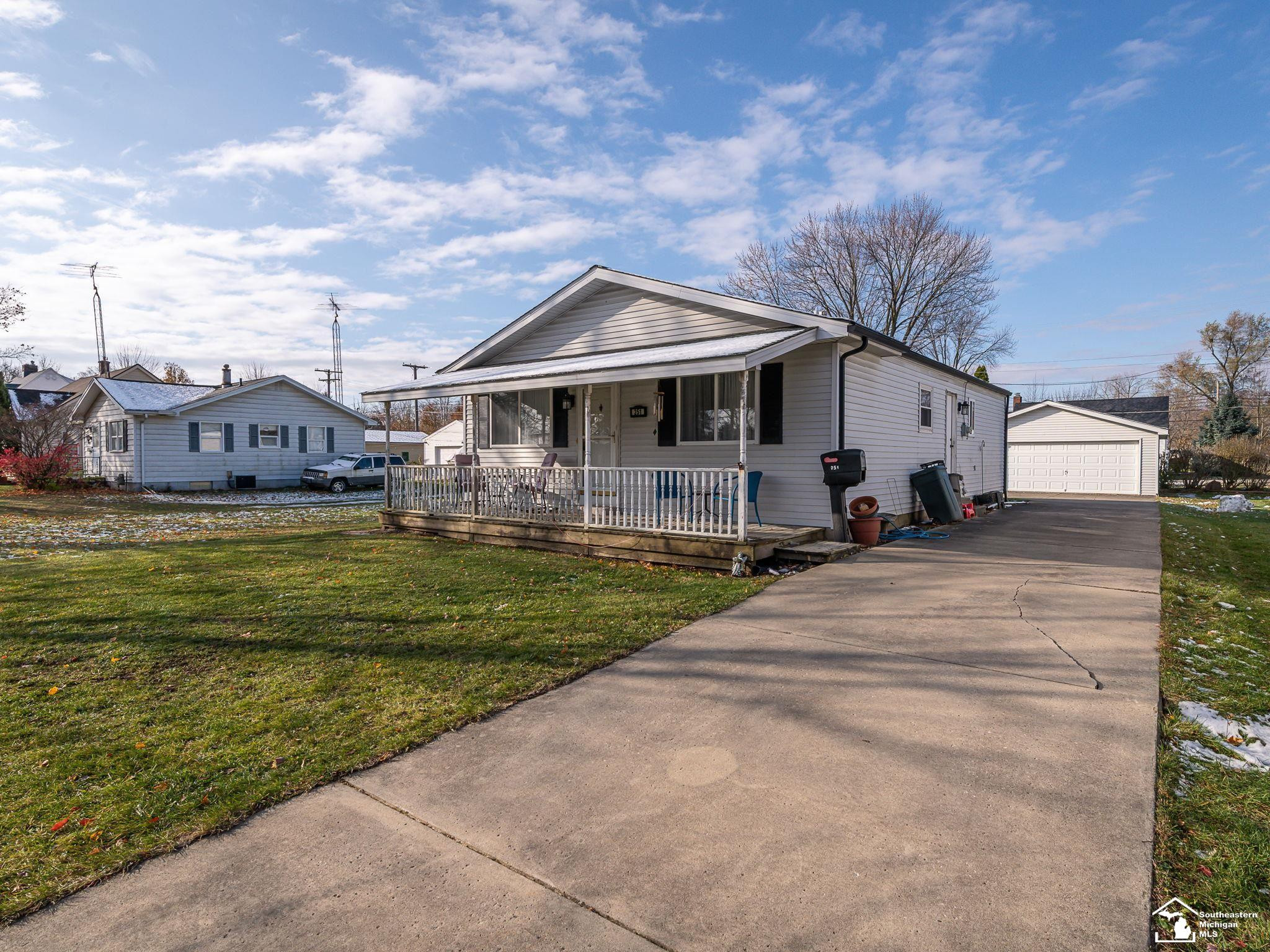 251 Midway Street, Dundee, MI 48131 — Photo 21