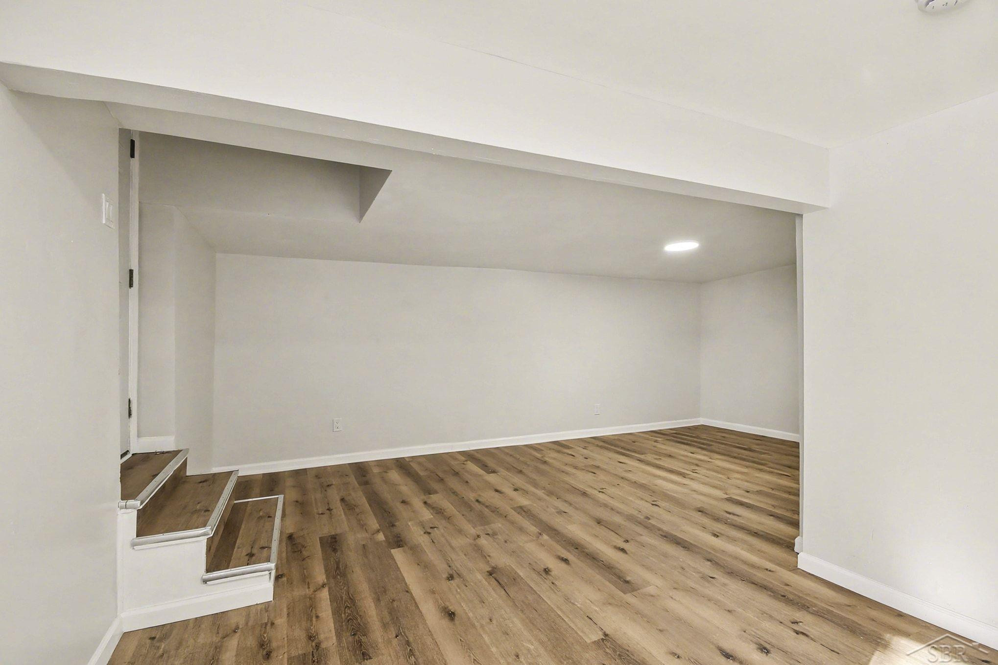 122 S East Street, Vassar, MI 48768 — Photo 7