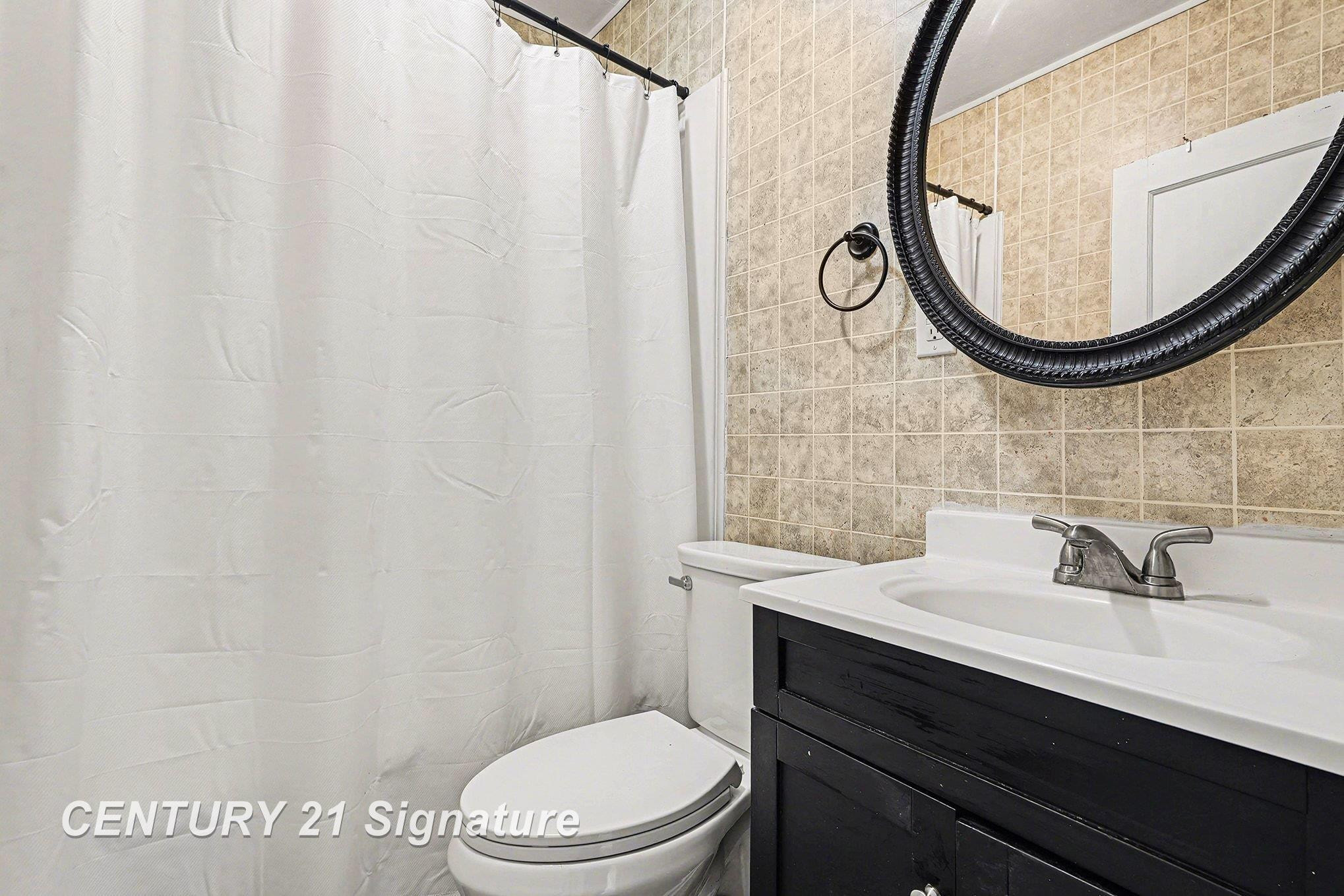 1001 Fournie Court, Midland, MI 48640 — Photo 11