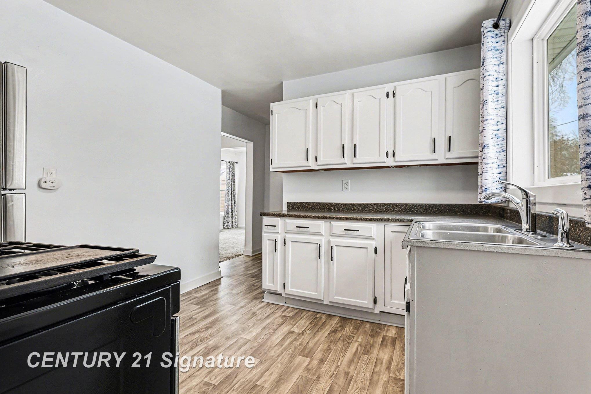 1001 Fournie Court, Midland, MI 48640 — Photo 4