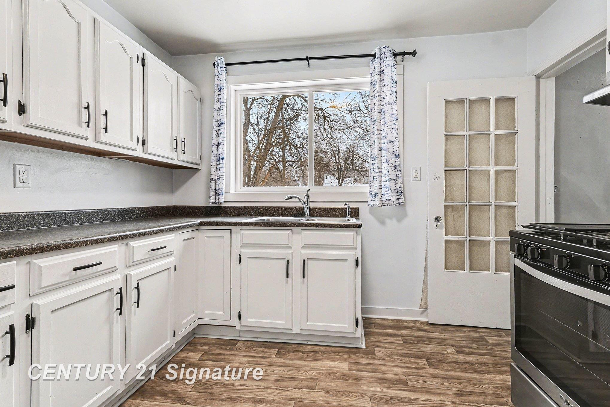 1001 Fournie Court, Midland, MI 48640 — Photo 5