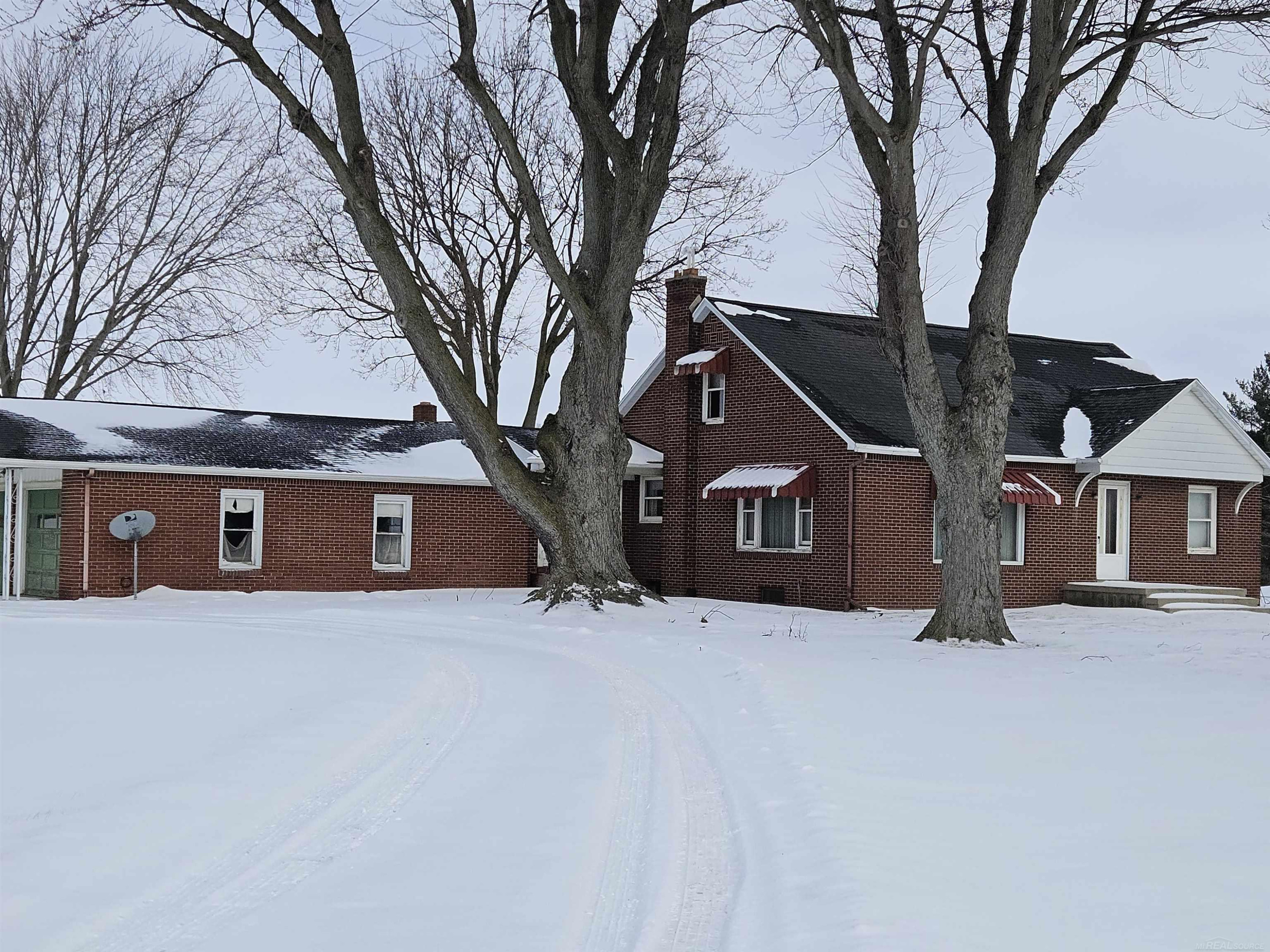 365 E PECK Road, Peck, MI 48466 — front exterior