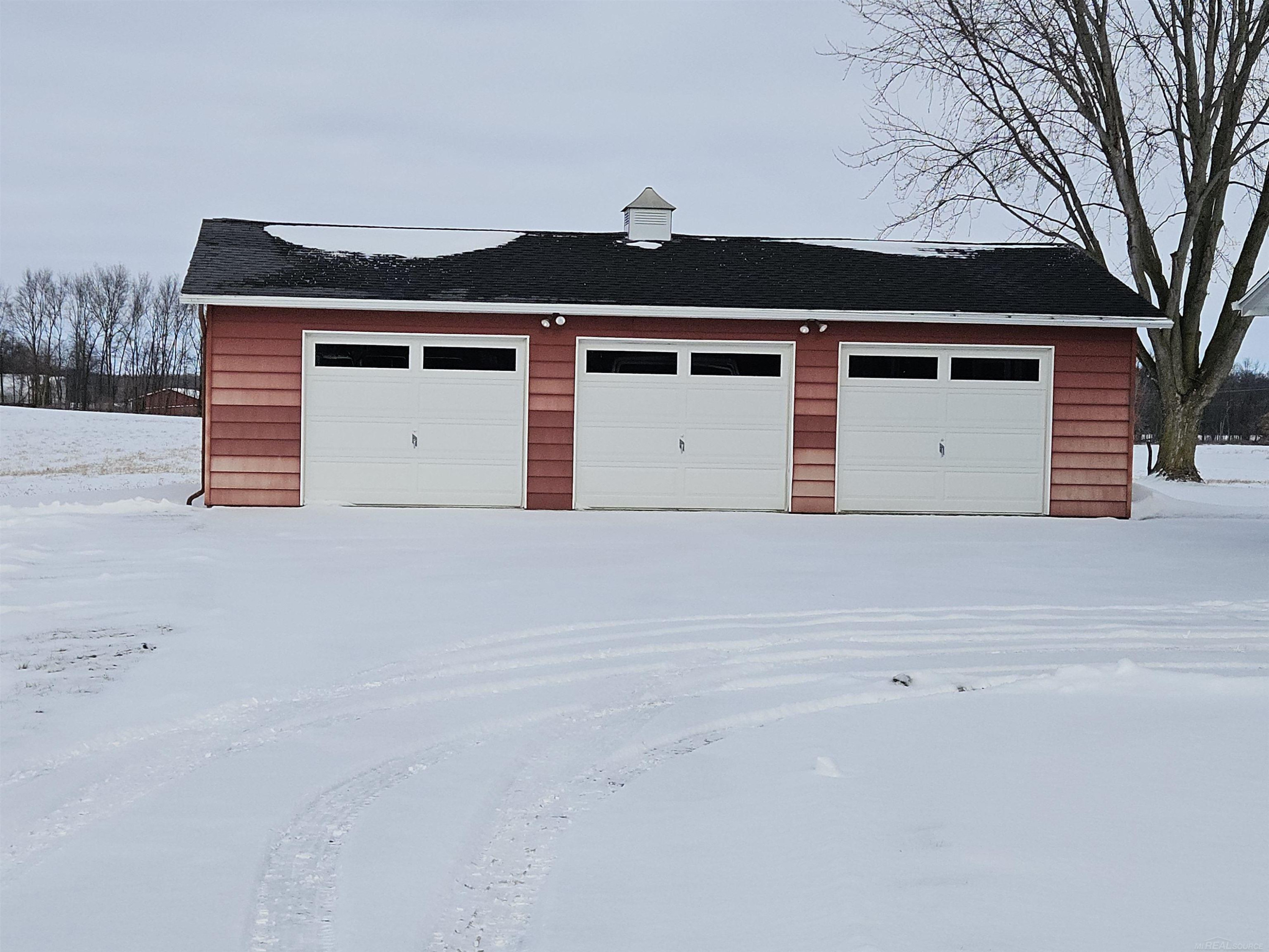 365 E PECK Road, Peck, MI 48466 — Photo 7