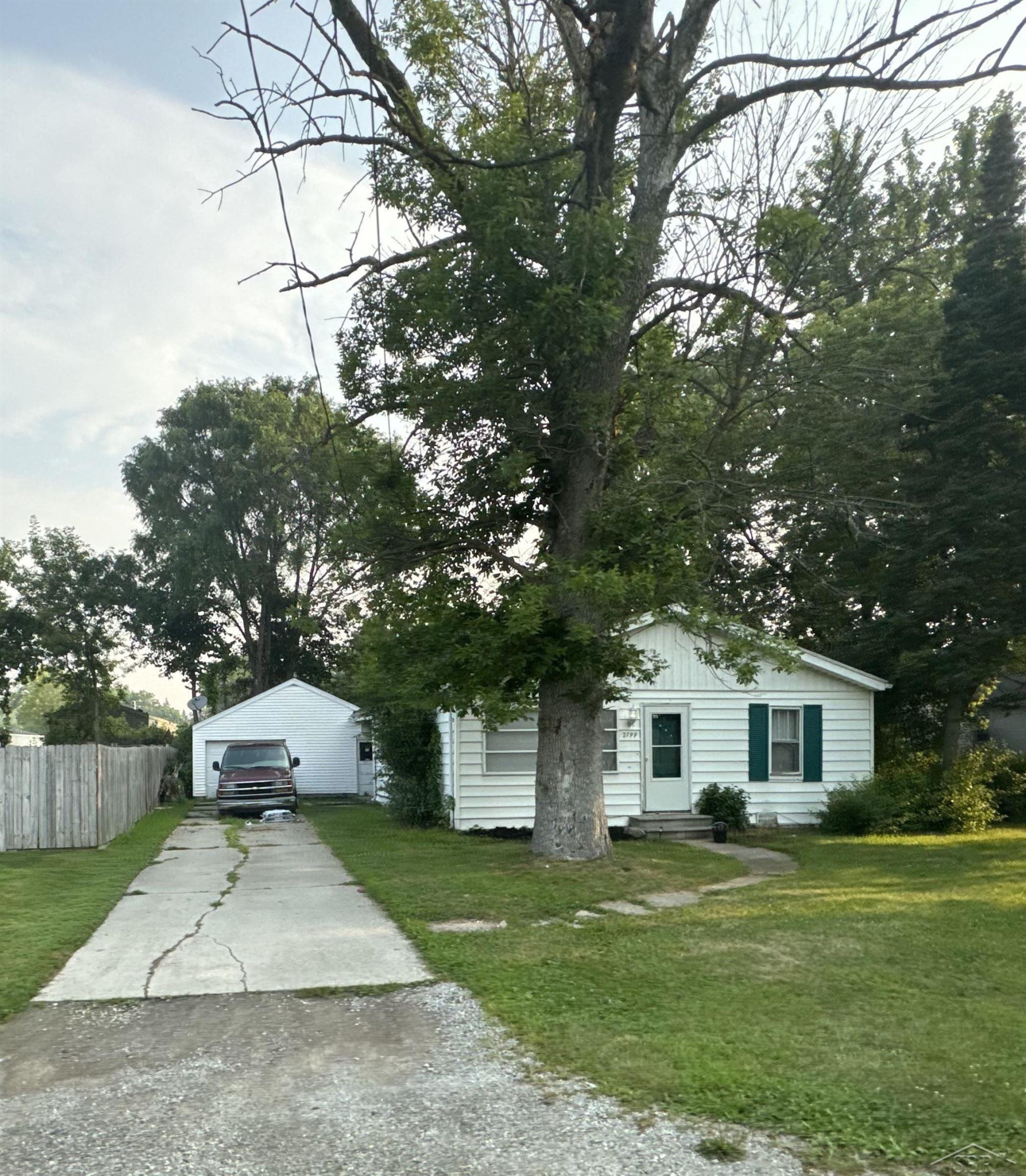 2799 Longview Avenue, Saginaw, MI 48601 — Photo 13