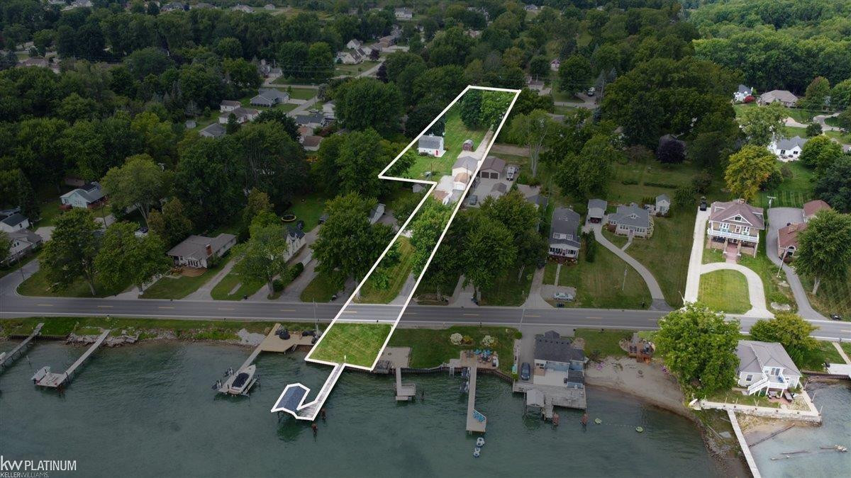 6138 River Road, MI — front exterior