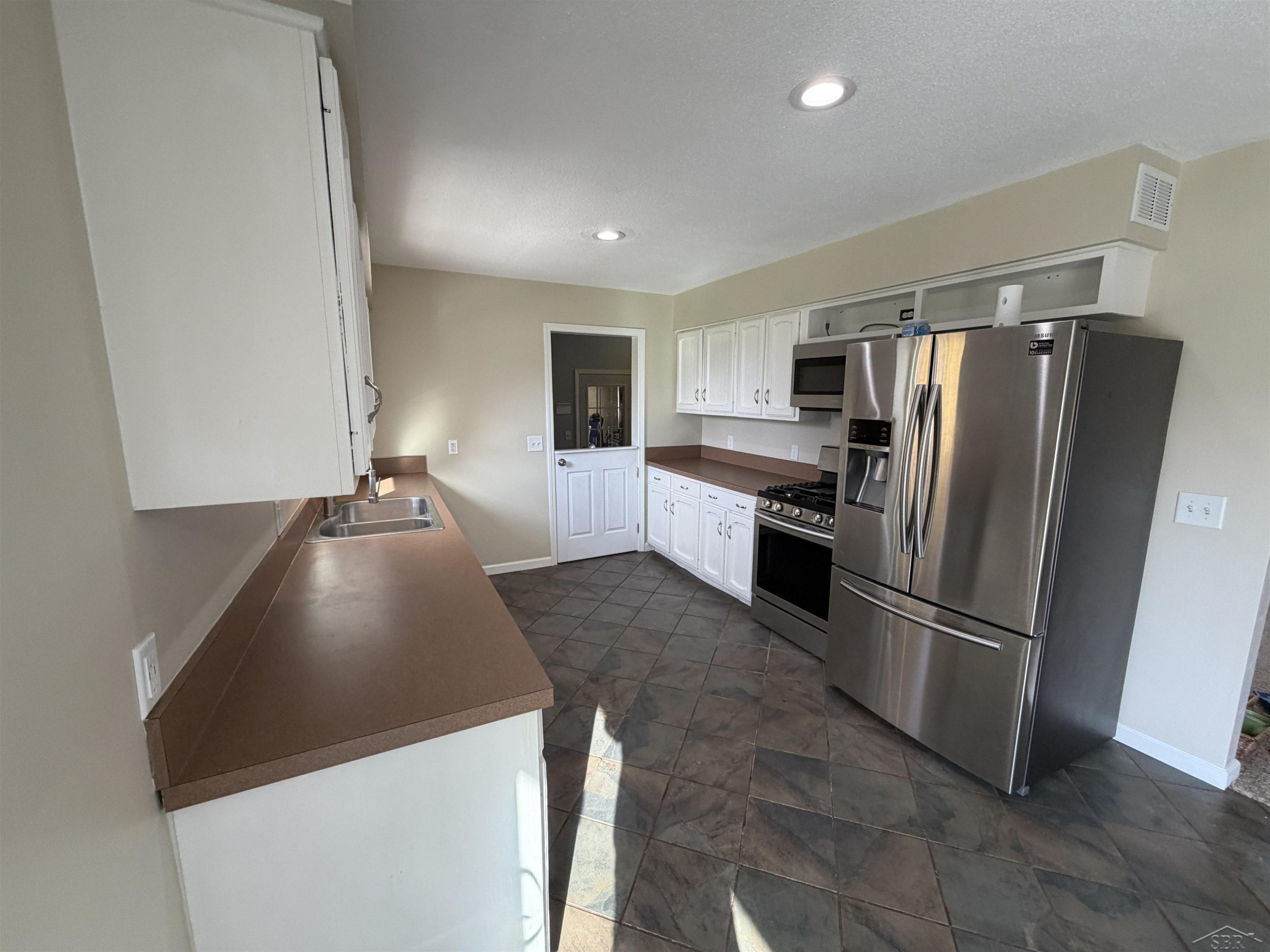 3139 N Thomas Road, Saginaw, MI 48623 — Photo 3