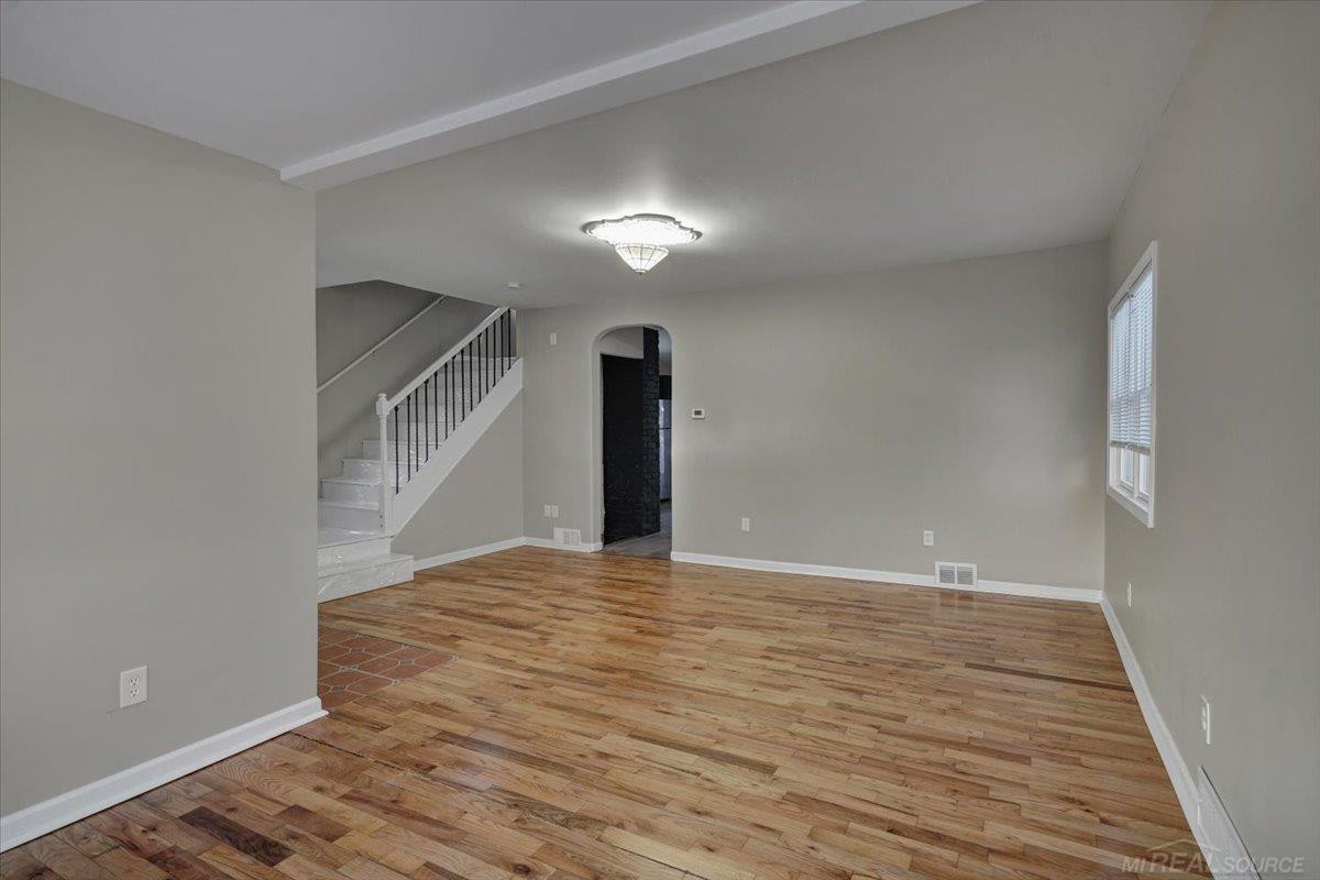 165 Washington Street, Mount Clemens, MI 48043 — Photo 7