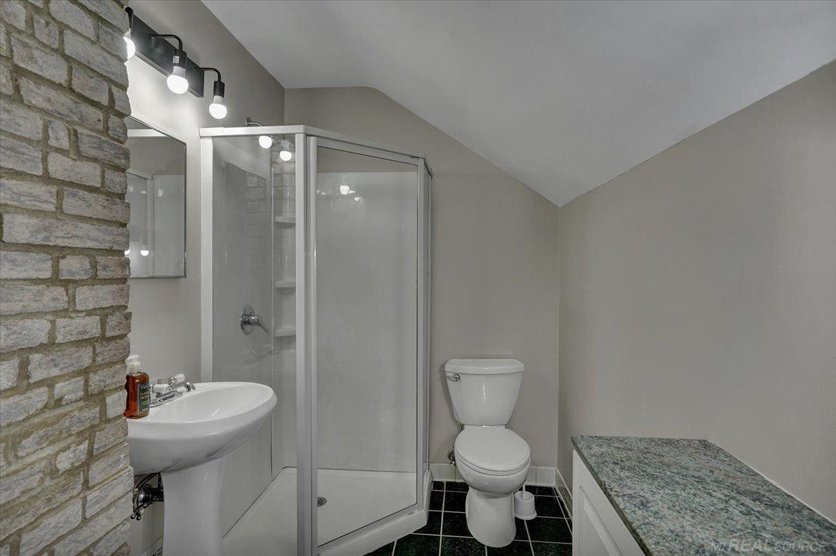 165 Washington Street, Mount Clemens, MI 48043 — Photo 18