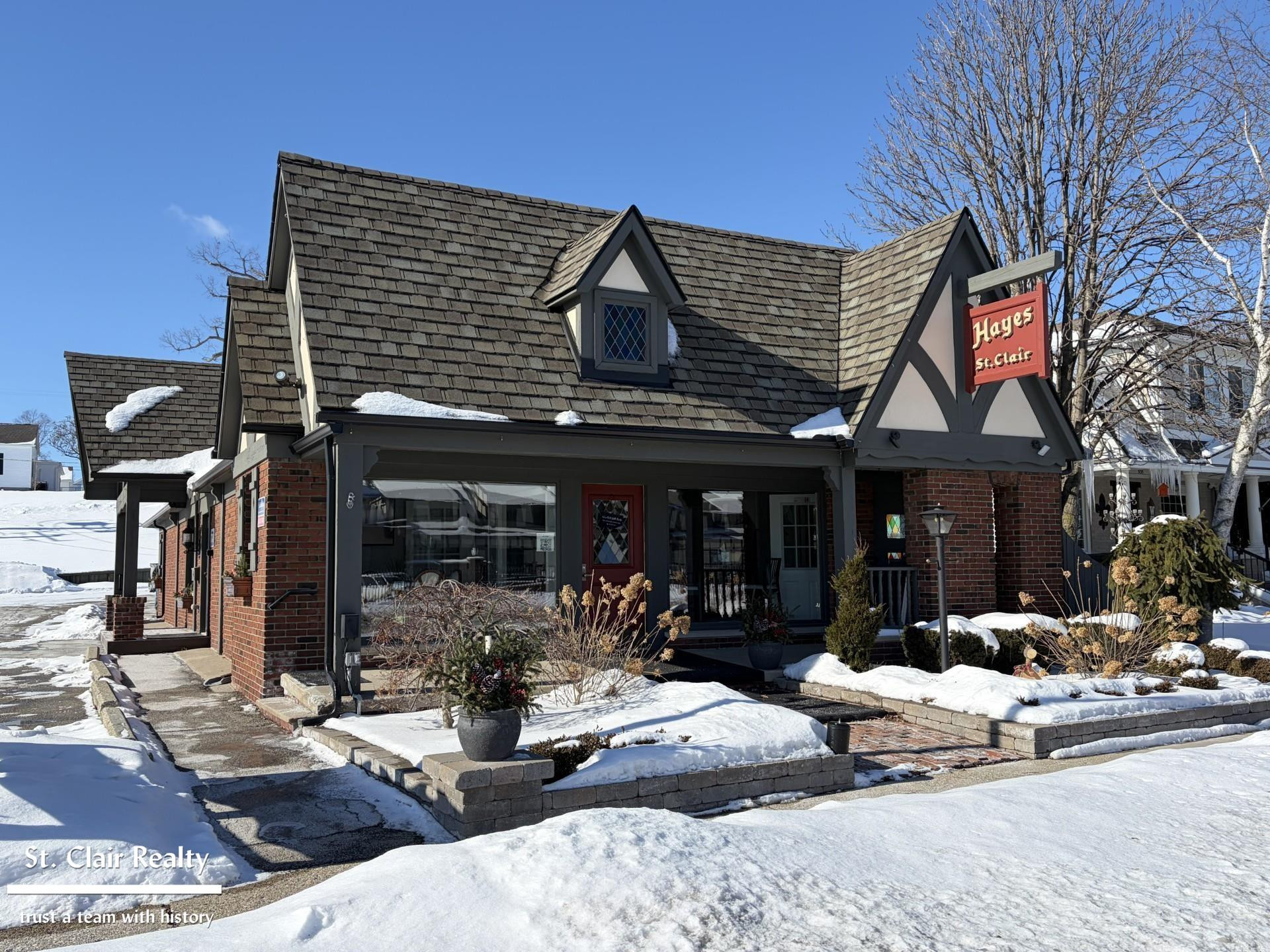 531 N Riverside Avenue, Suite 500, MI 48079 — front exterior