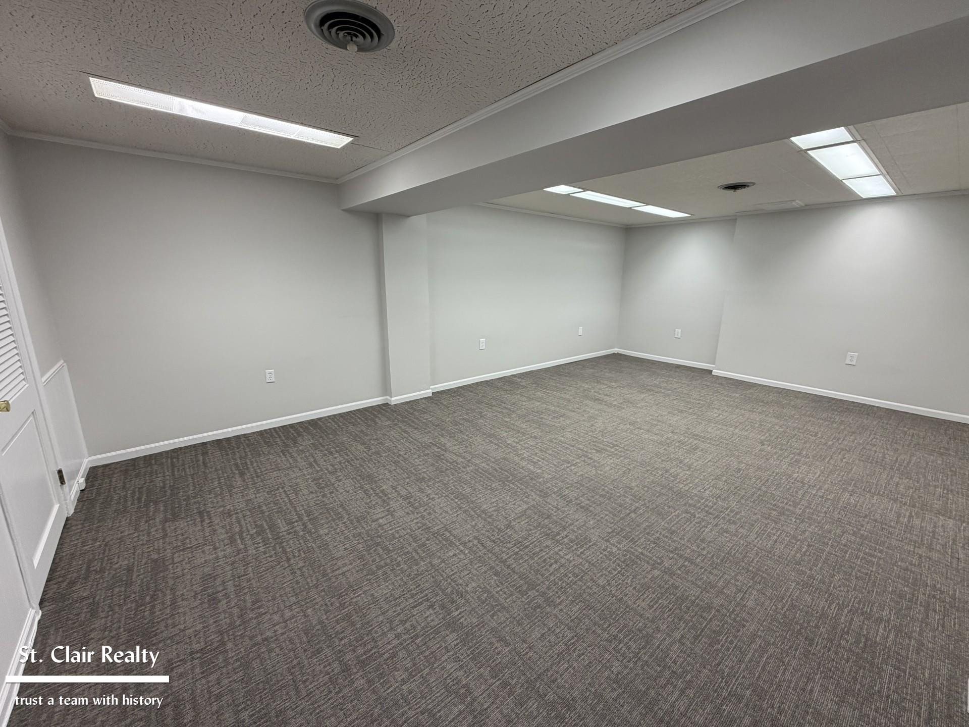 531 N Riverside Avenue, Suite 500, MI 48079 — Photo 5