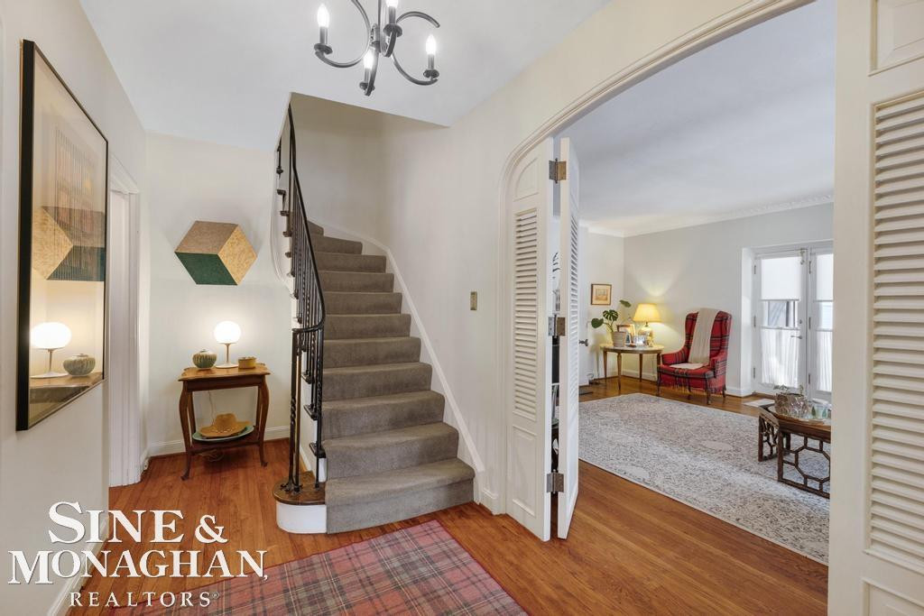 30 Cranford Lane, Grosse Pointe, MI 48230 — Photo 2