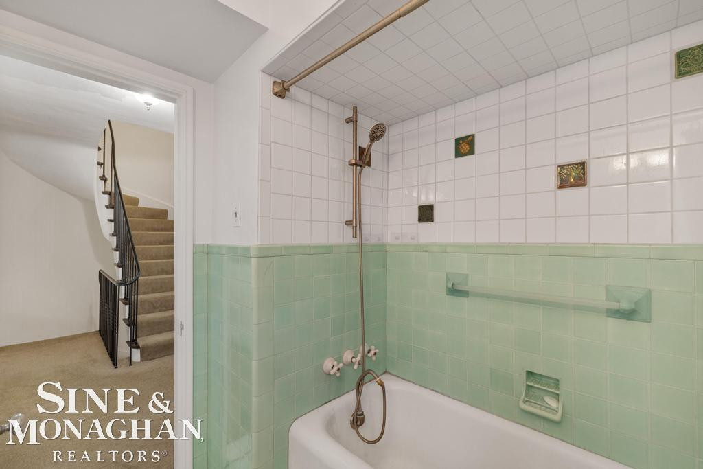 30 Cranford Lane, Grosse Pointe, MI 48230 — Photo 22