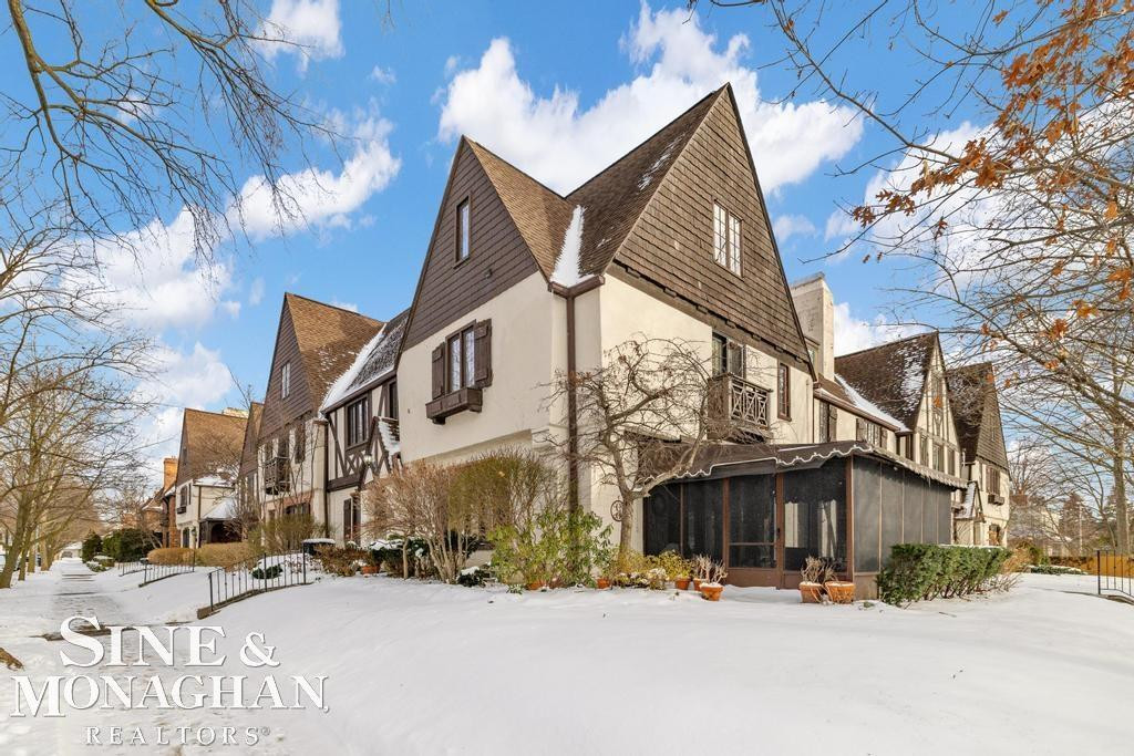 30 Cranford Lane, Grosse Pointe, MI 48230 — Photo 39