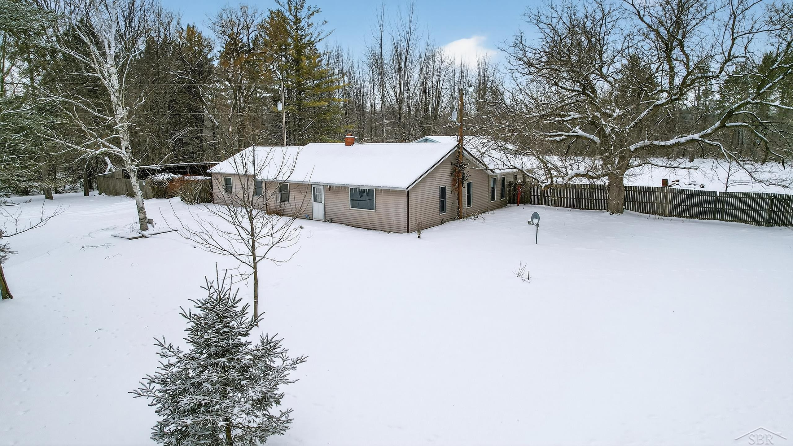 3636 E Nielson Road, Coleman, MI 48618