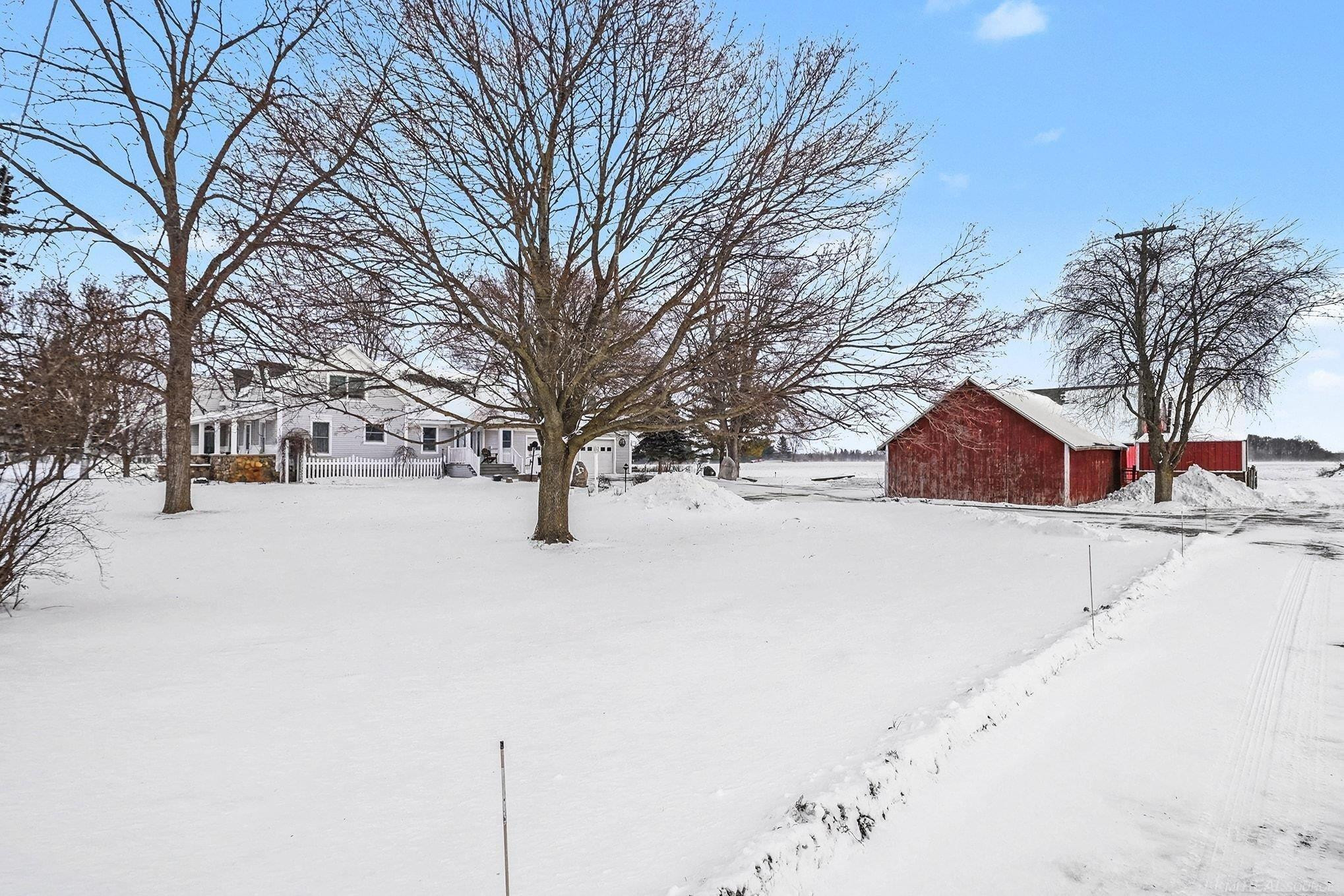 17831 Lincoln Road, New Lothrop, MI 48460 — Photo 33