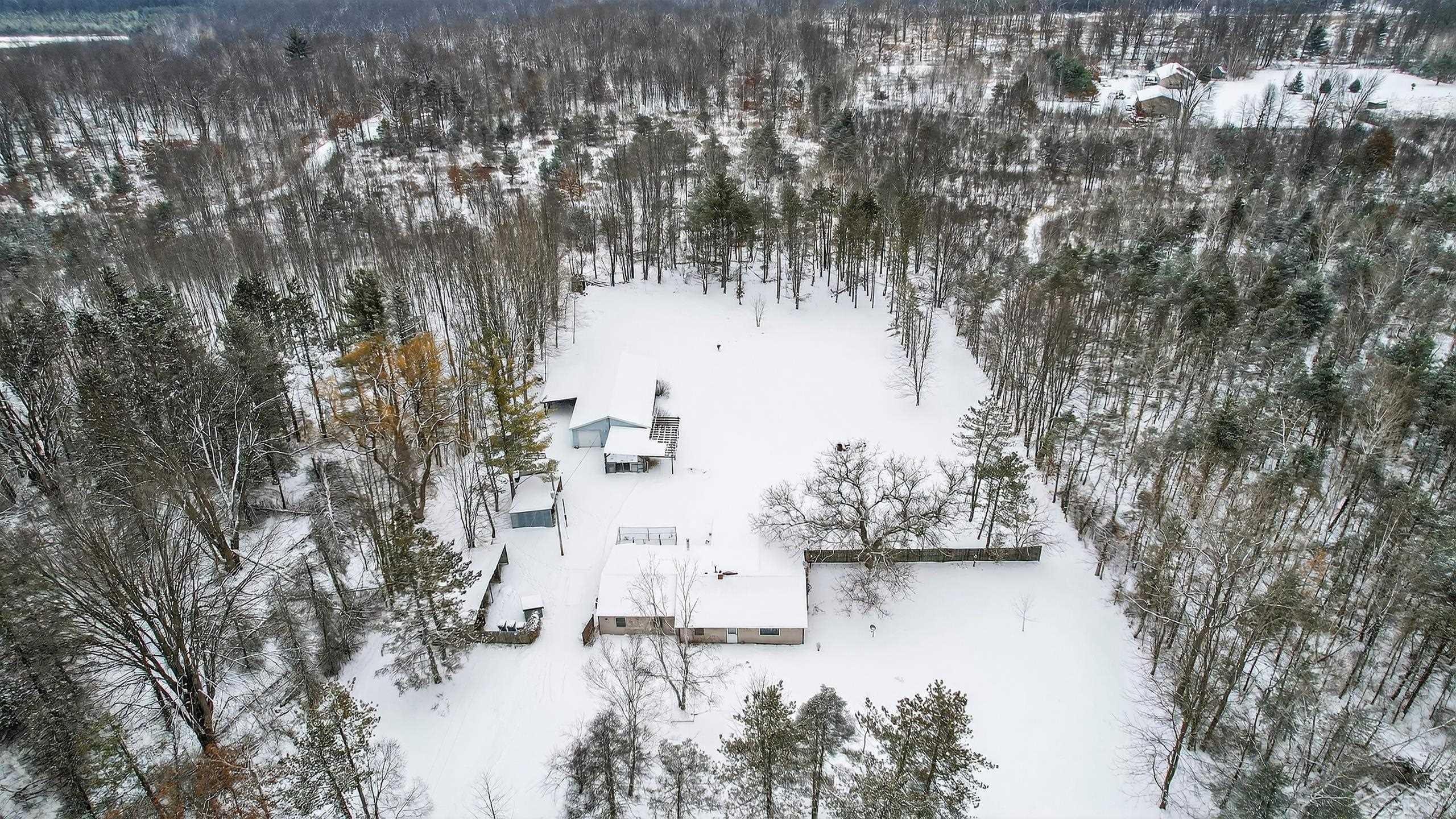 3636 E Nielson Road, Coleman, MI 48618 — Photo 35