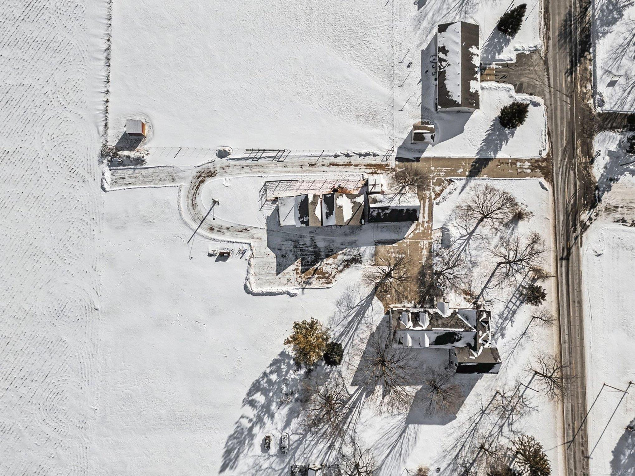 17831 Lincoln Road, New Lothrop, MI 48460 — Photo 43