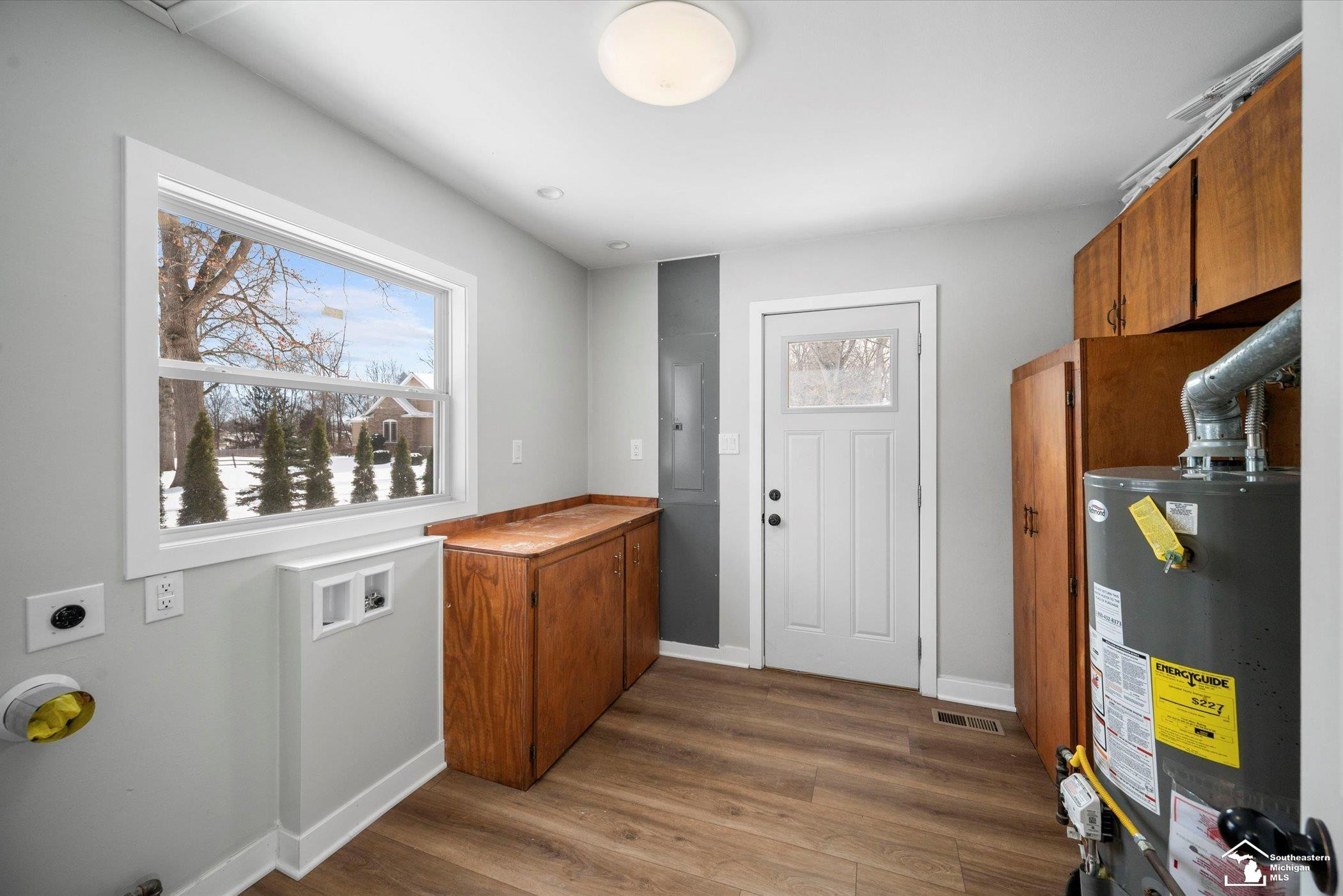 2933 W Dean Road, Lambertville, MI 48144 — Photo 15