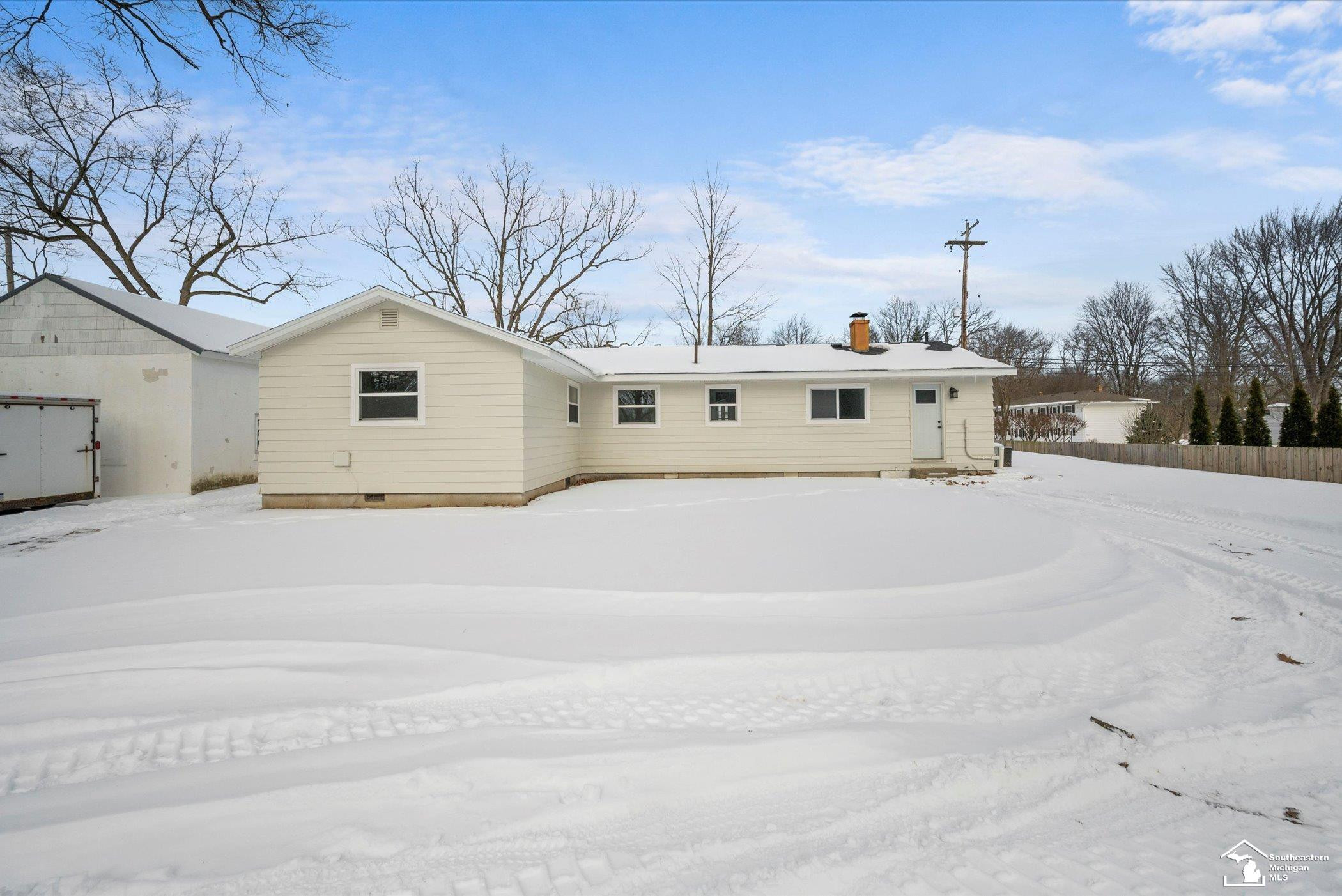 2933 W Dean Road, Lambertville, MI 48144 — Photo 32
