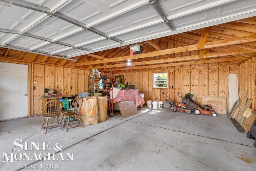 1793 Roslyn Road, Grosse Pointe Woods, MI 48236 — Photo 35