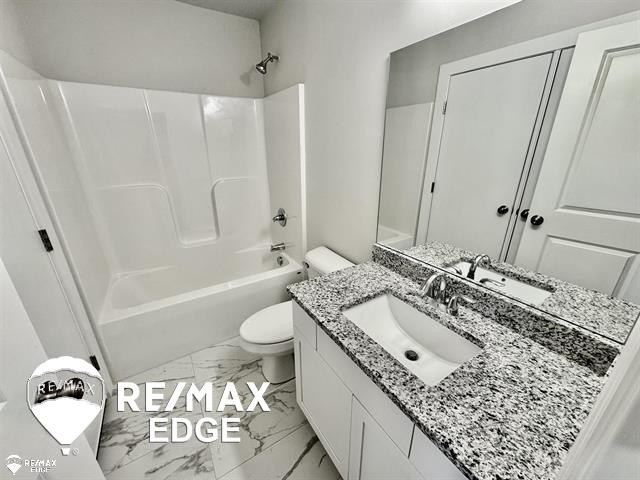28003 Gregory Street, Grand Blanc, MI 48439 — Photo 8