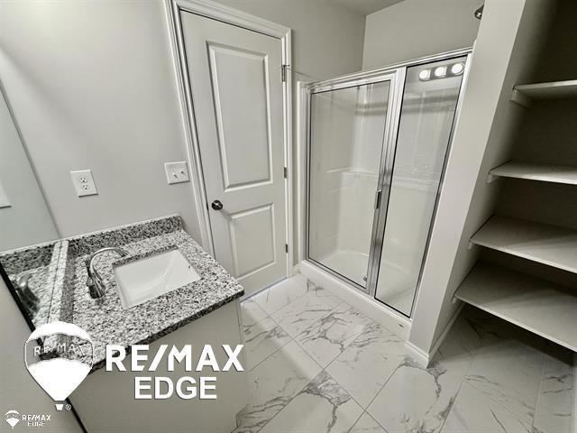 28003 Gregory Street, Grand Blanc, MI 48439 — Photo 11