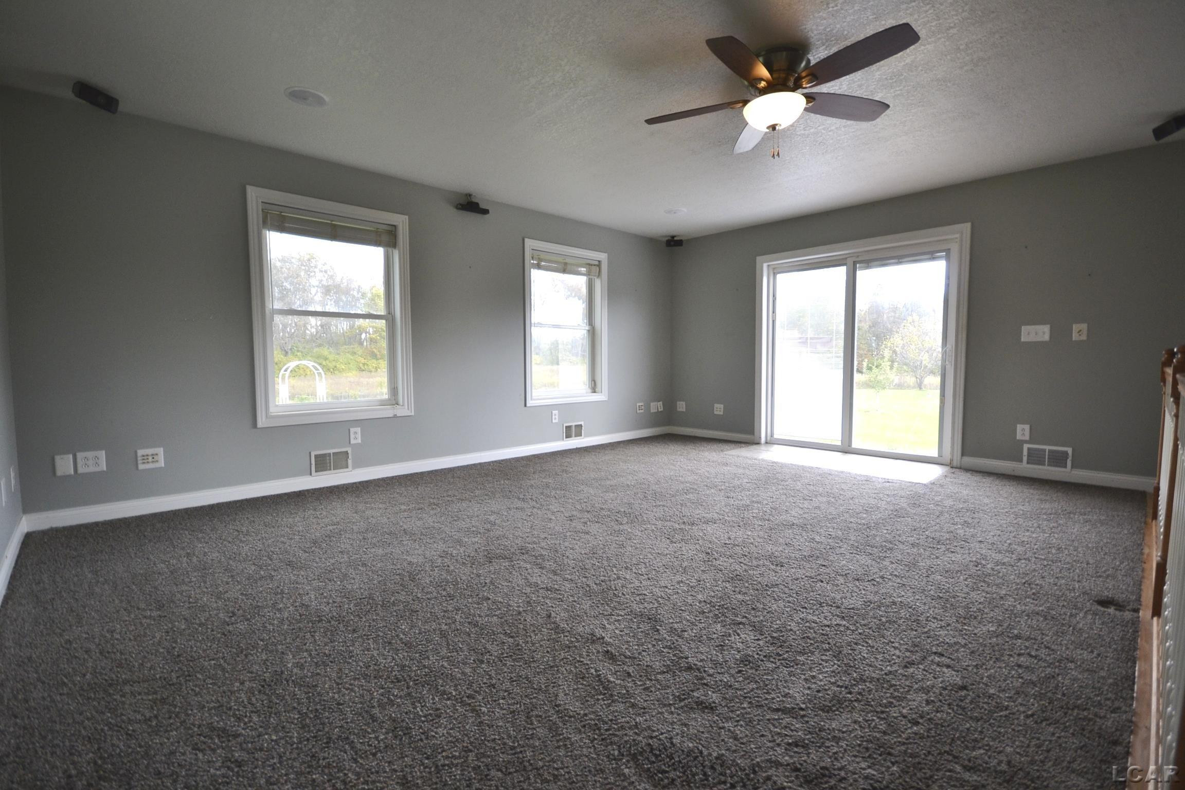 5611 S Adrian Highway, Adrian, MI 49221 — Photo 2