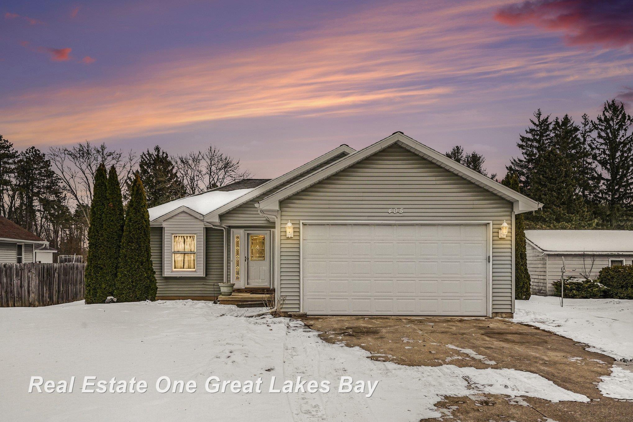 405 Swanson Road, Saginaw, MI 48609 — front exterior