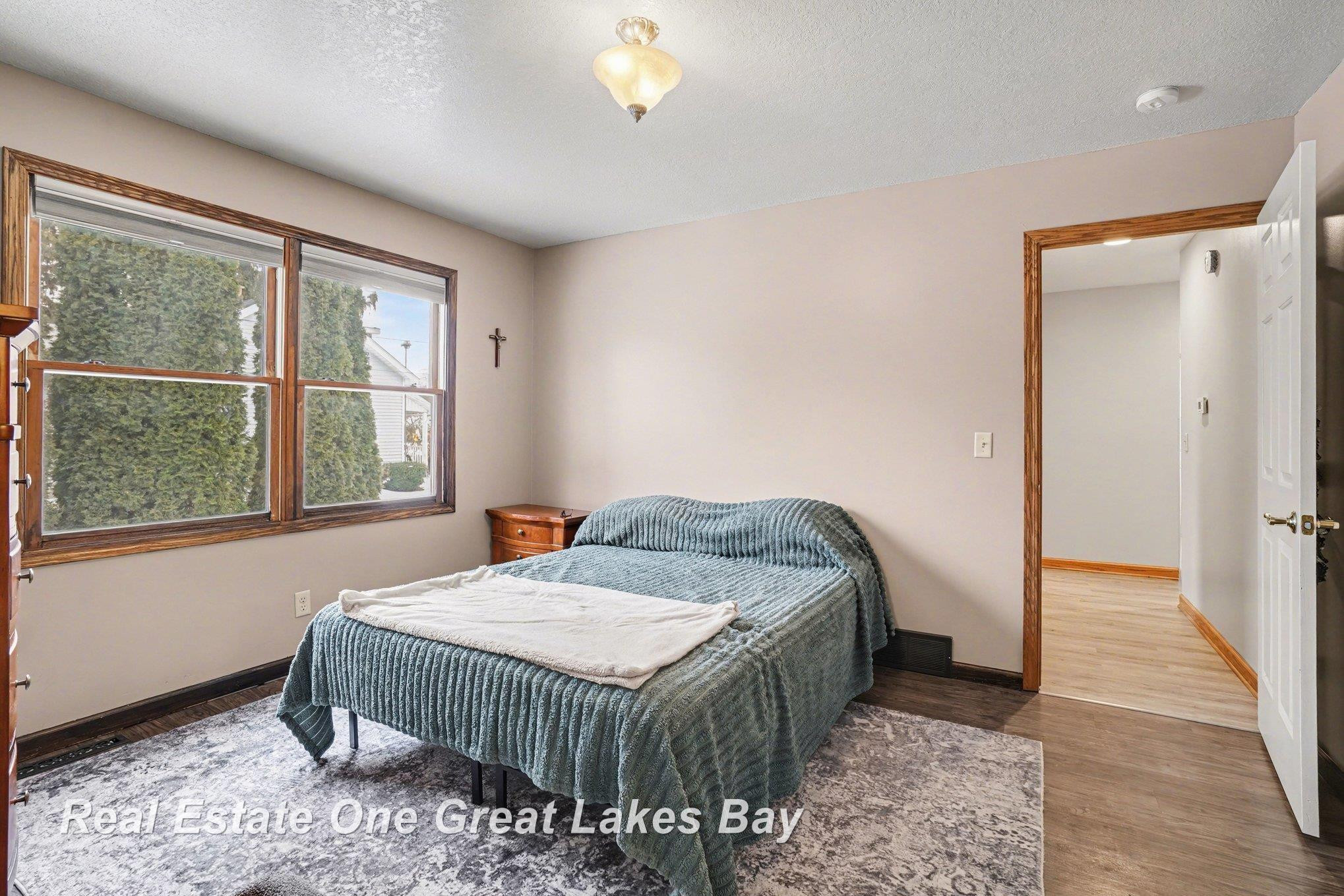 405 Swanson Road, Saginaw, MI 48609 — Photo 13
