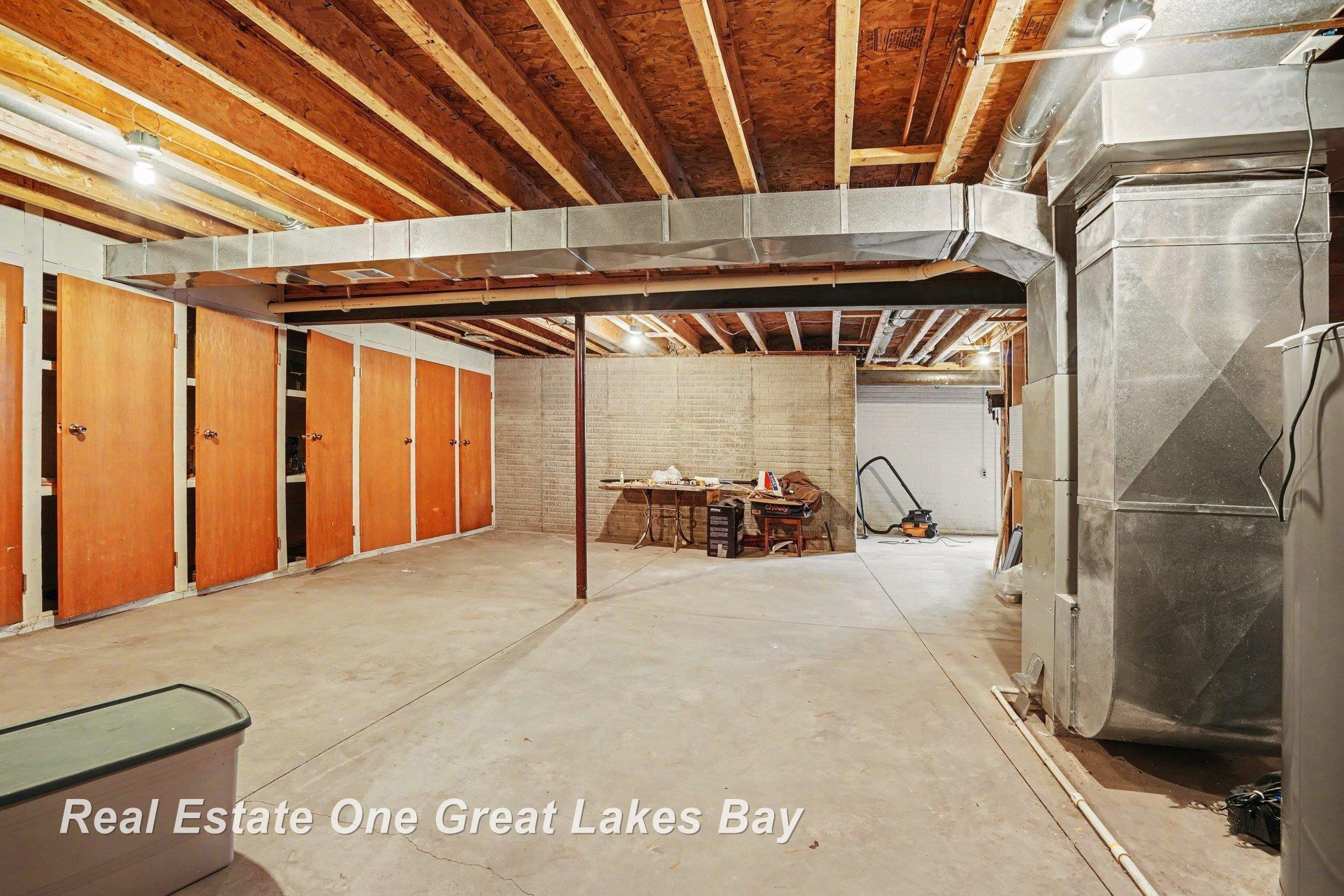 405 Swanson Road, Saginaw, MI 48609 — Photo 19
