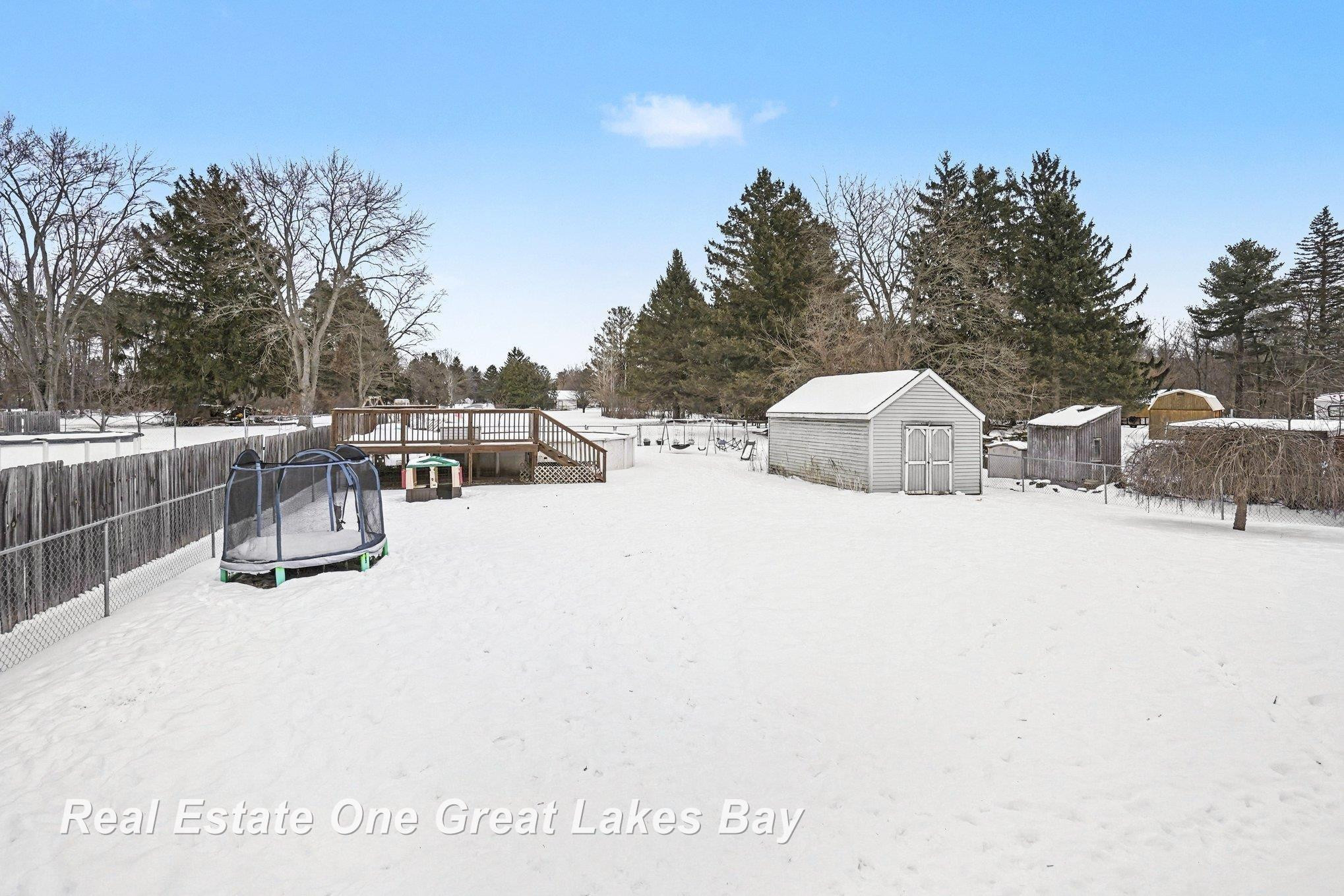 405 Swanson Road, Saginaw, MI 48609 — Photo 22
