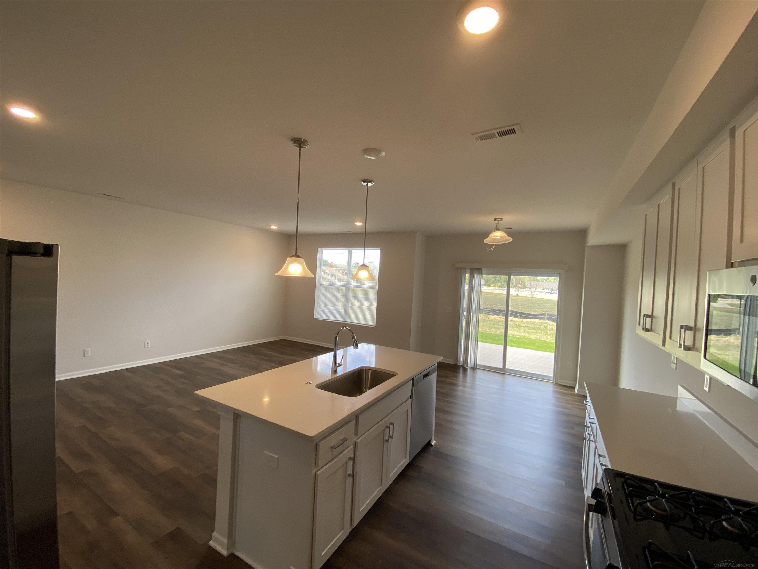 8783 Pioneer Drive, MI — Photo 5