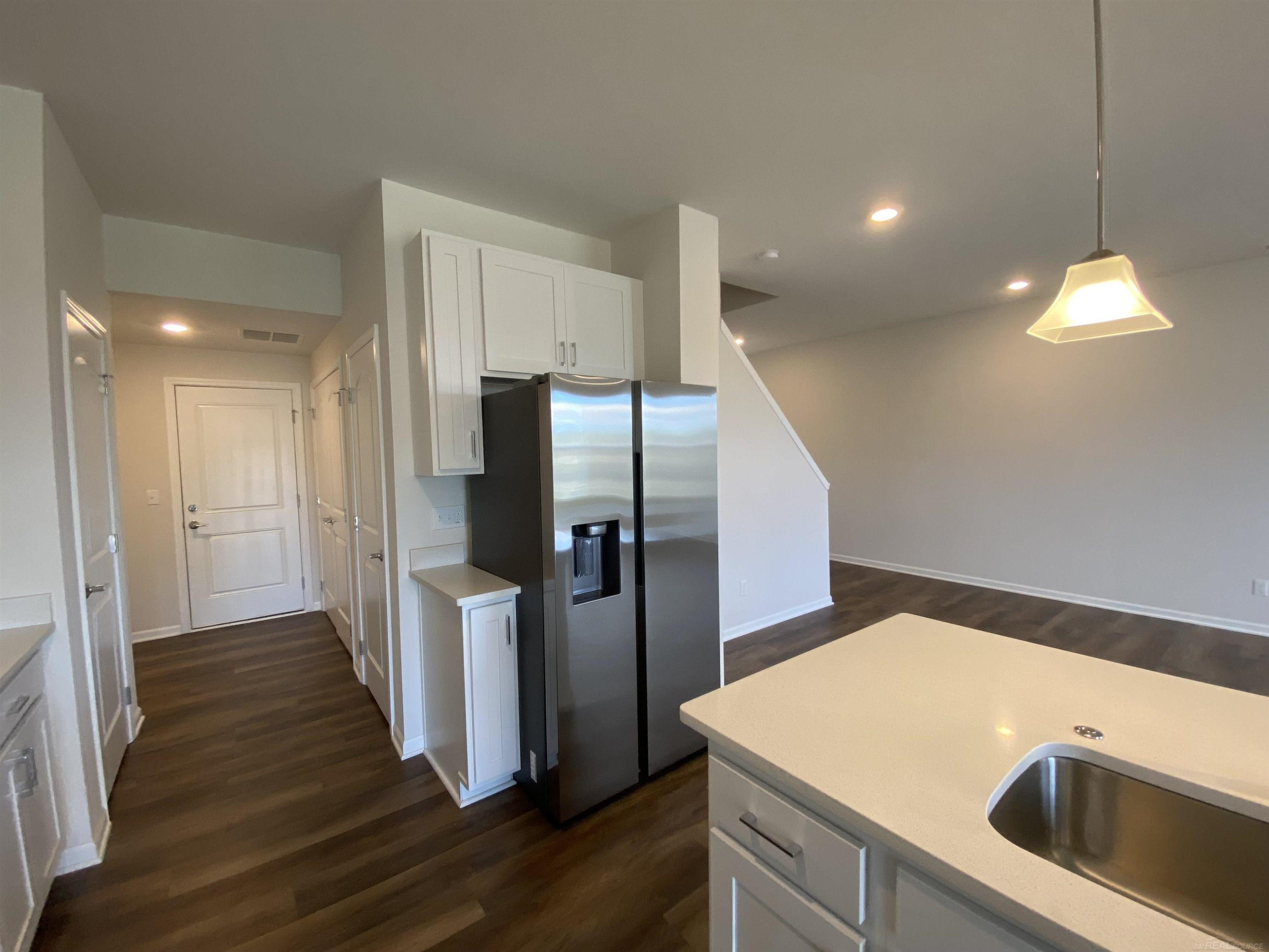 8783 Pioneer Drive, MI — Photo 9