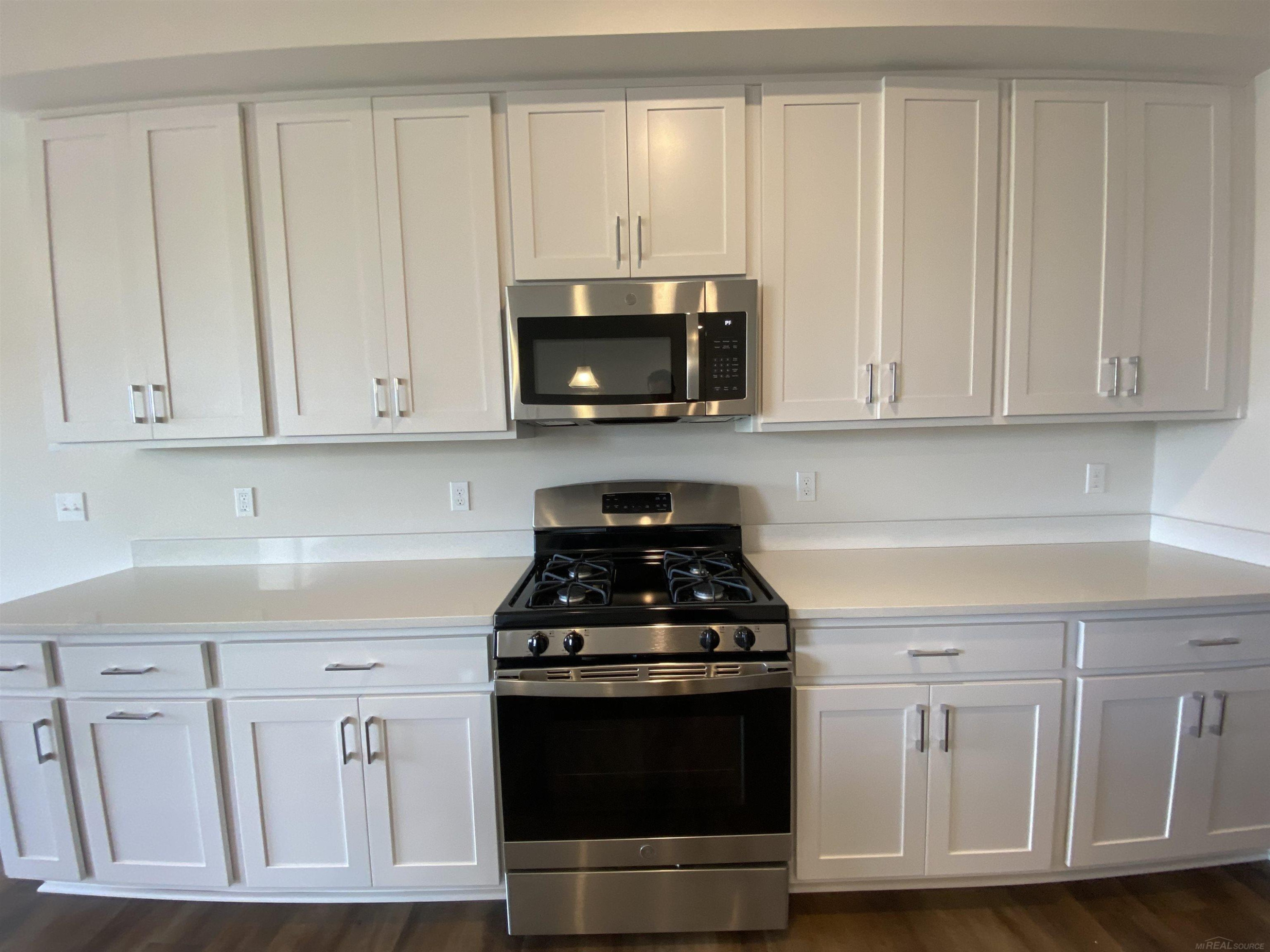 8783 Pioneer Drive, MI — Photo 13
