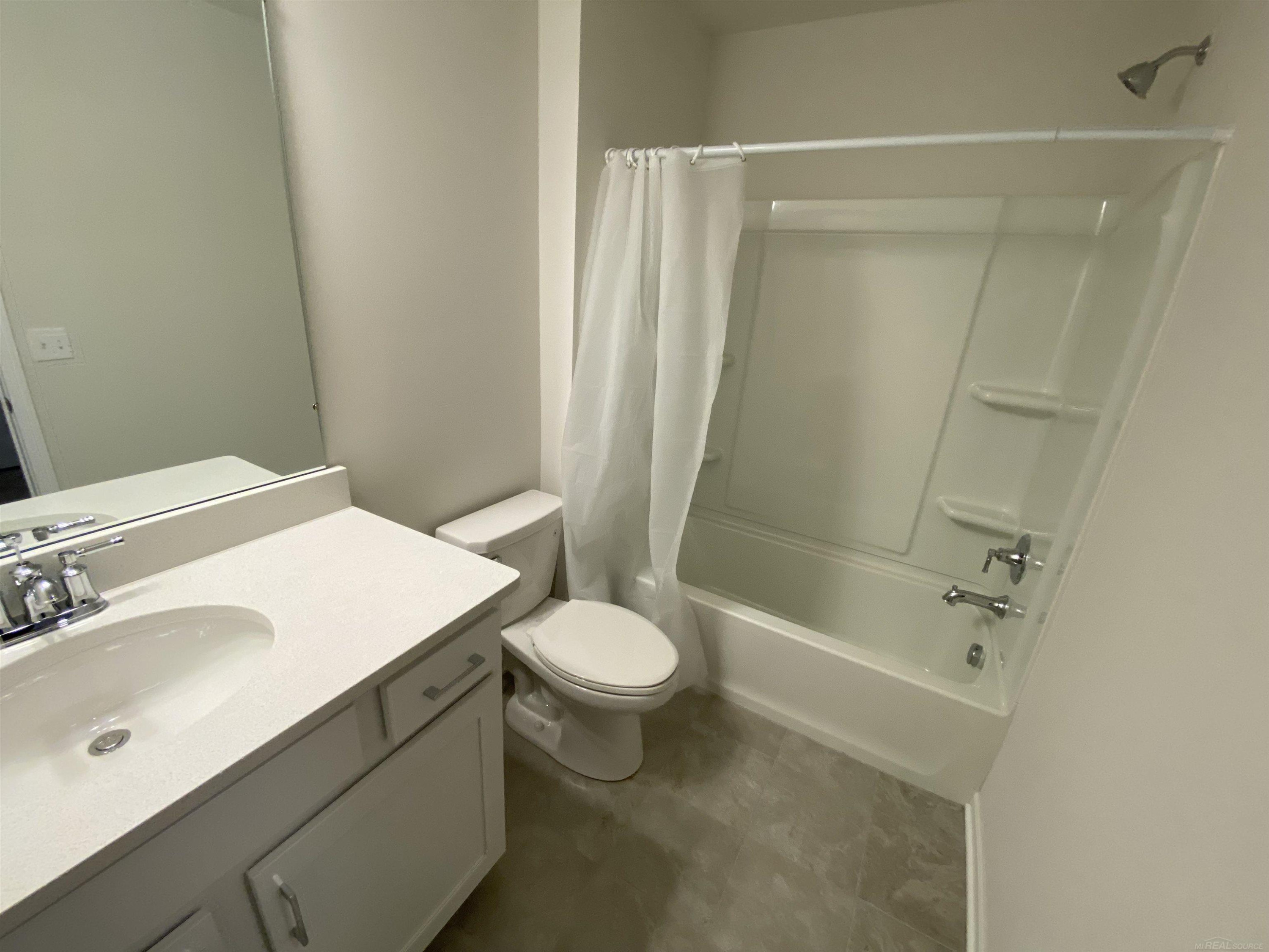 8783 Pioneer Drive, MI — Photo 17