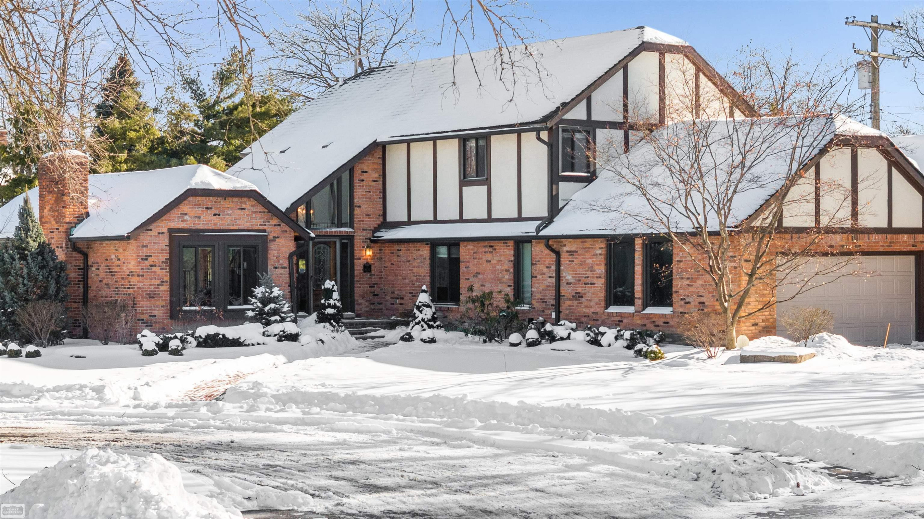 1030 Bishop Road, Grosse Pointe, MI 48230 — Photo 2