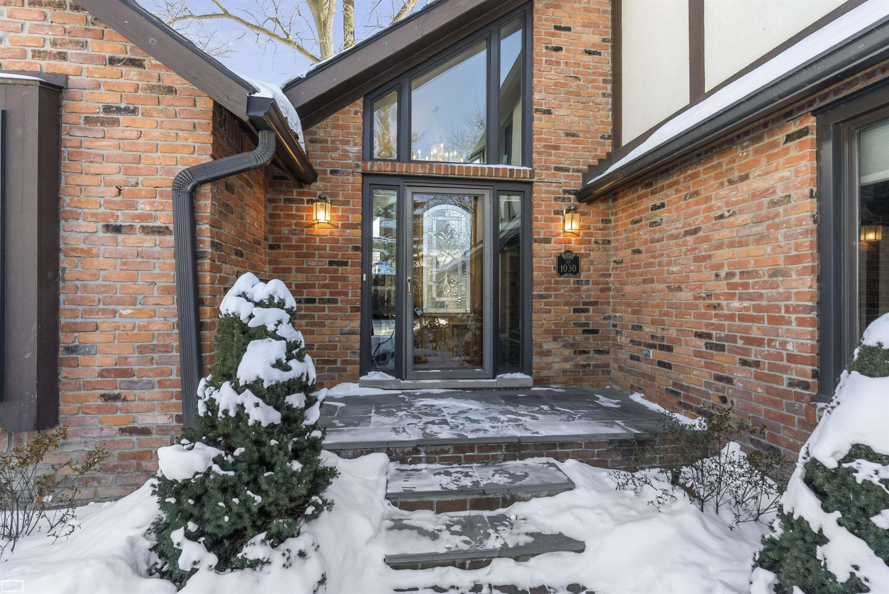 1030 Bishop Road, Grosse Pointe, MI 48230 — Photo 3
