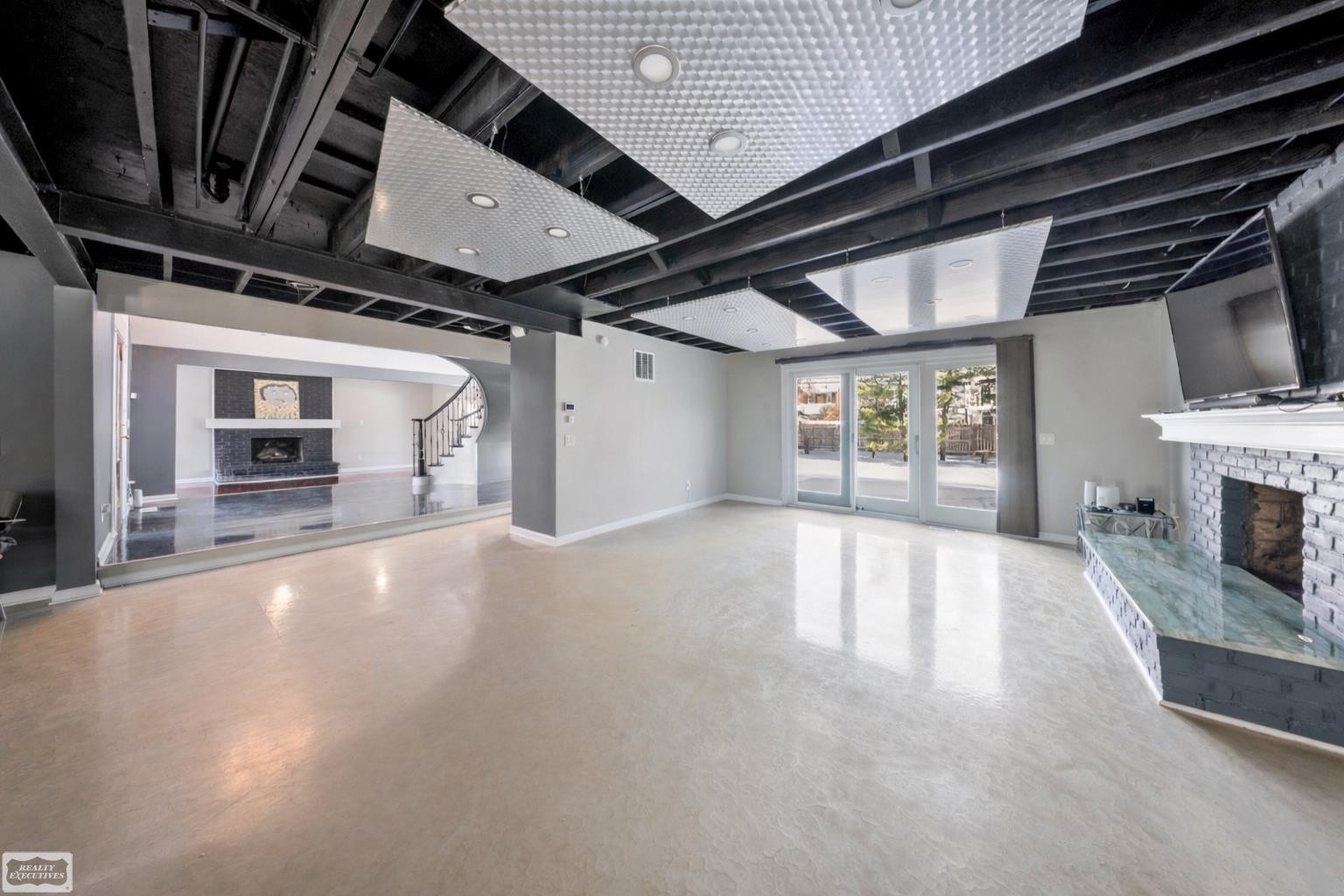 1030 Bishop Road, Grosse Pointe, MI 48230 — Photo 13