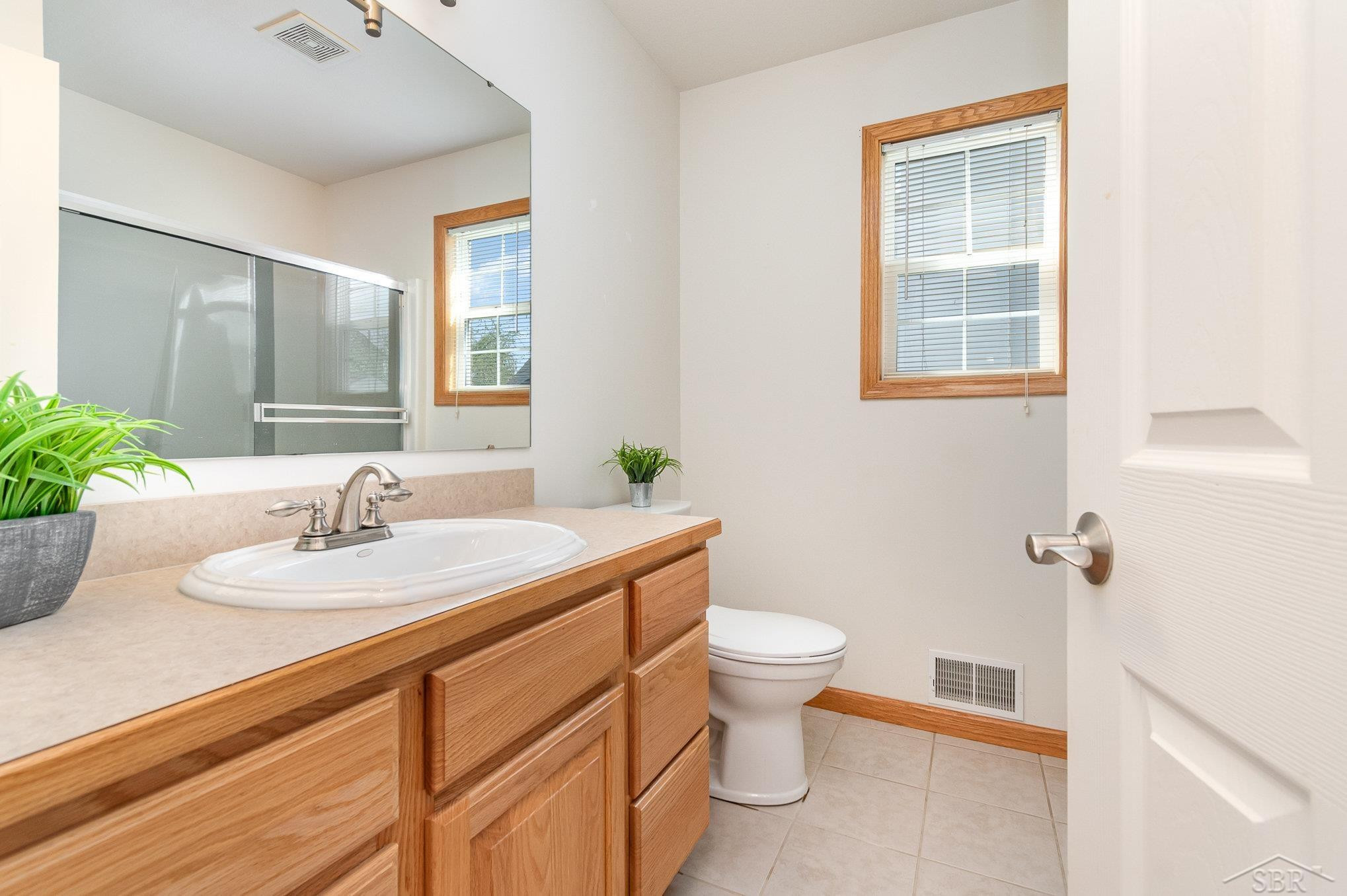 8314 Goldfinch Drive, Freeland, MI 48623 — Photo 18