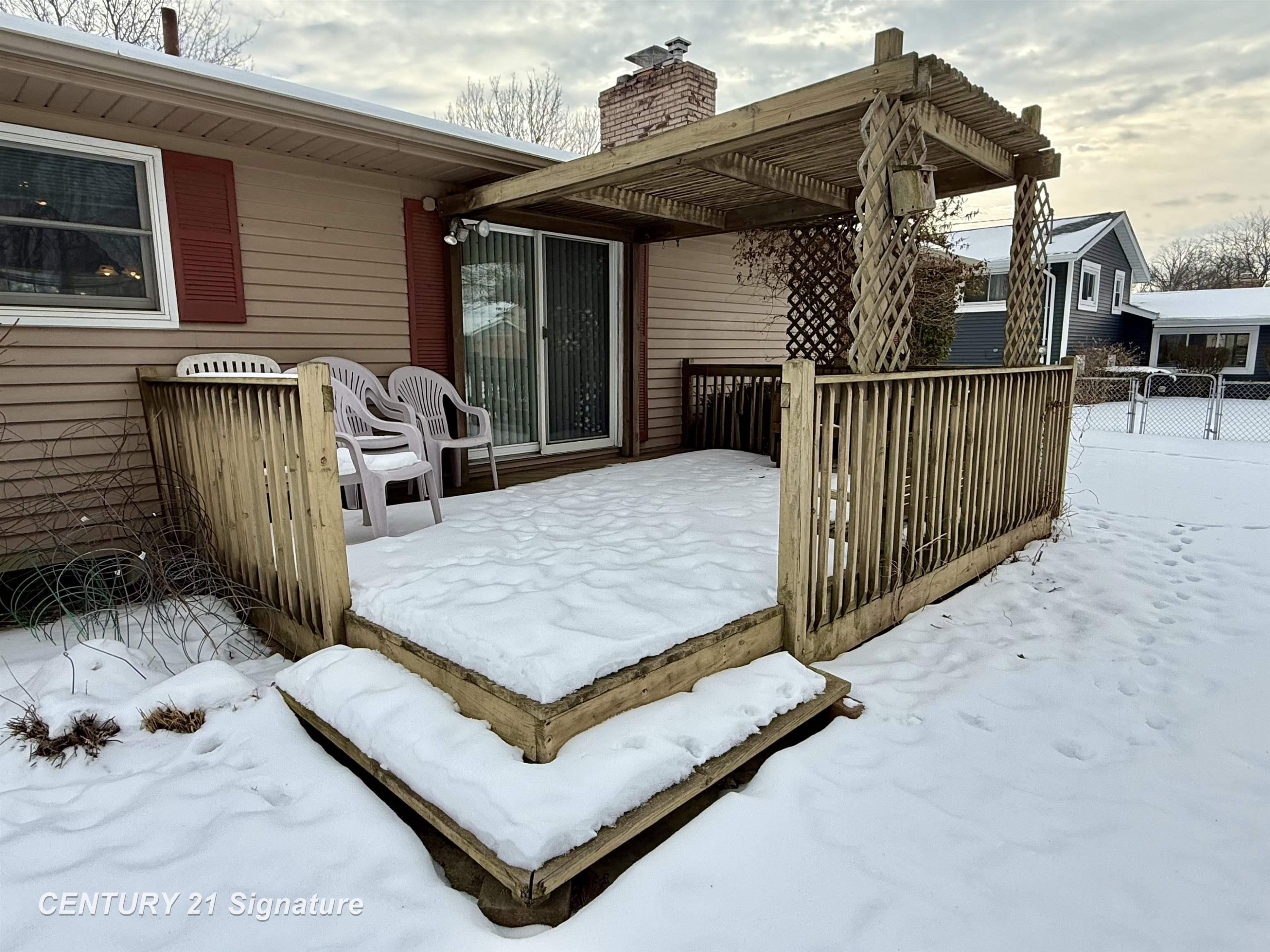 1697 Thunderbird Drive, Saginaw, MI 48609 — Photo 16